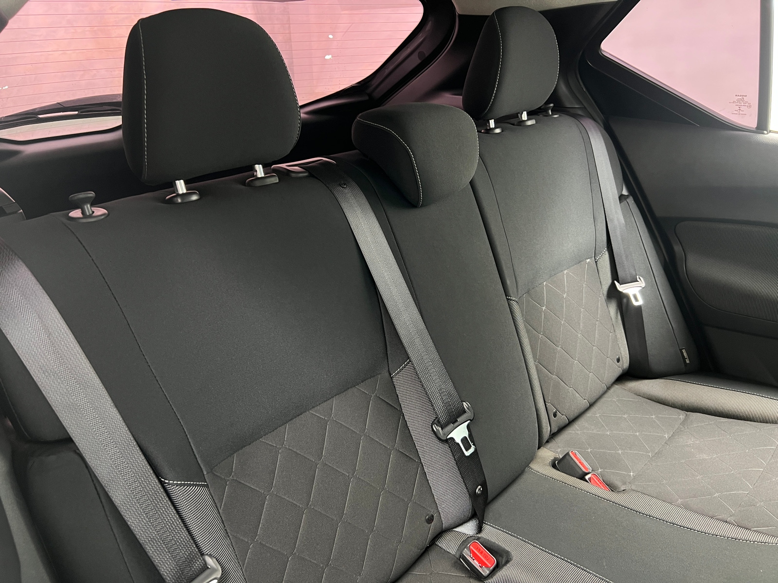 Thumbnail: 2020 Nissan Kicks - 6