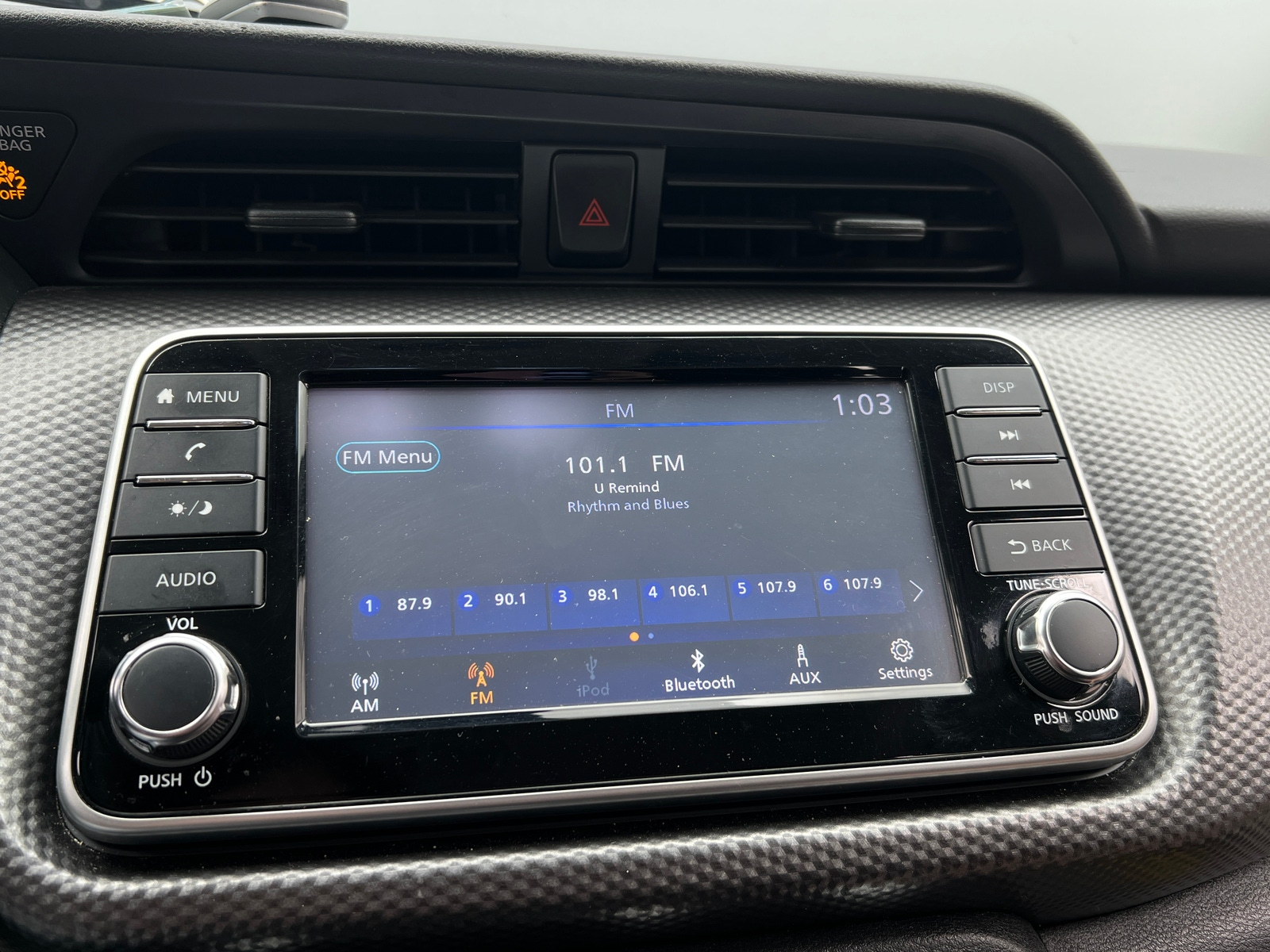 Thumbnail: 2020 Nissan Kicks - 4