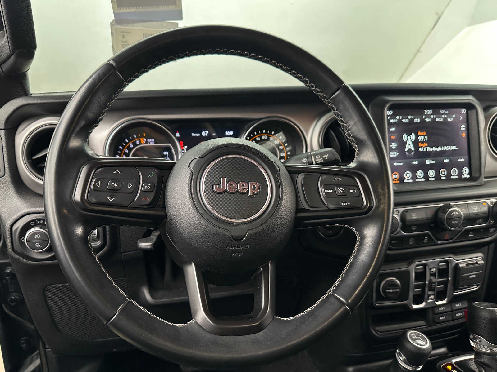 Thumbnail: 2021 Jeep Gladiator - 5