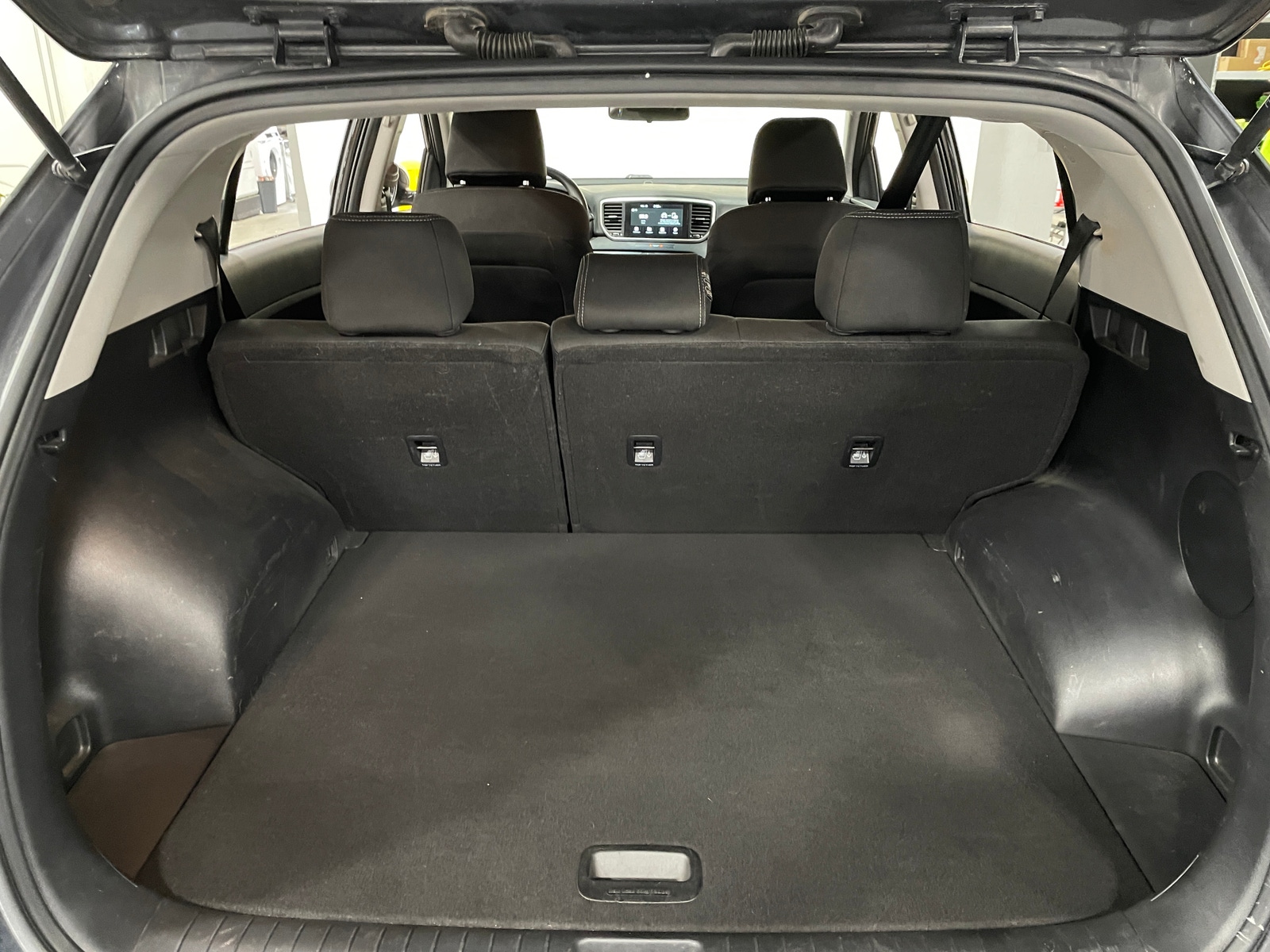 Thumbnail: 2020 Kia Sportage - 7