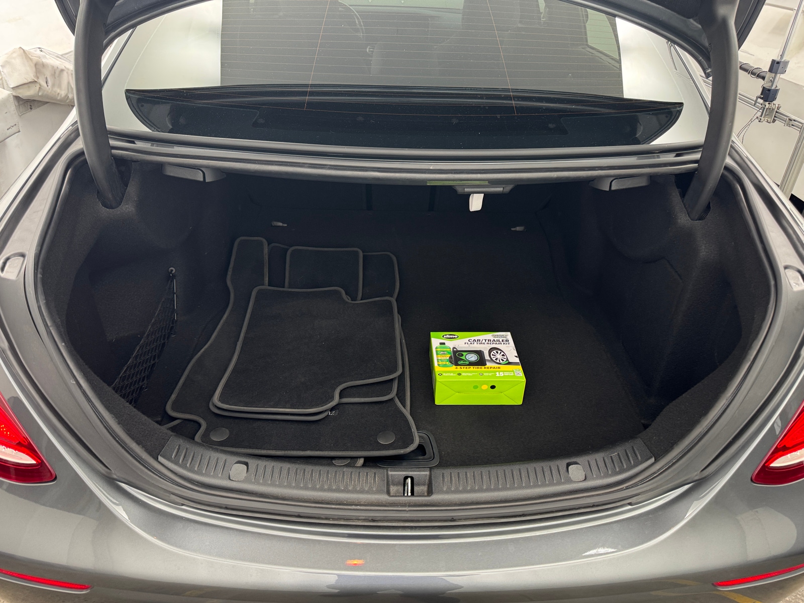 Thumbnail: 2019 Mercedes-Benz E-Class - 6