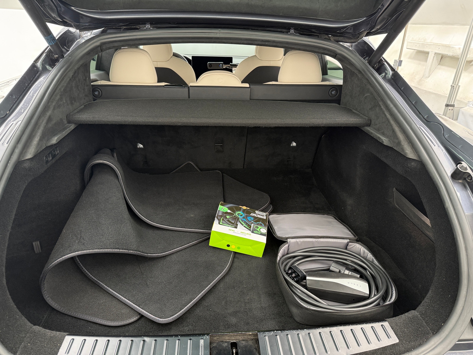 Thumbnail: 2023 Tesla Model S - 6