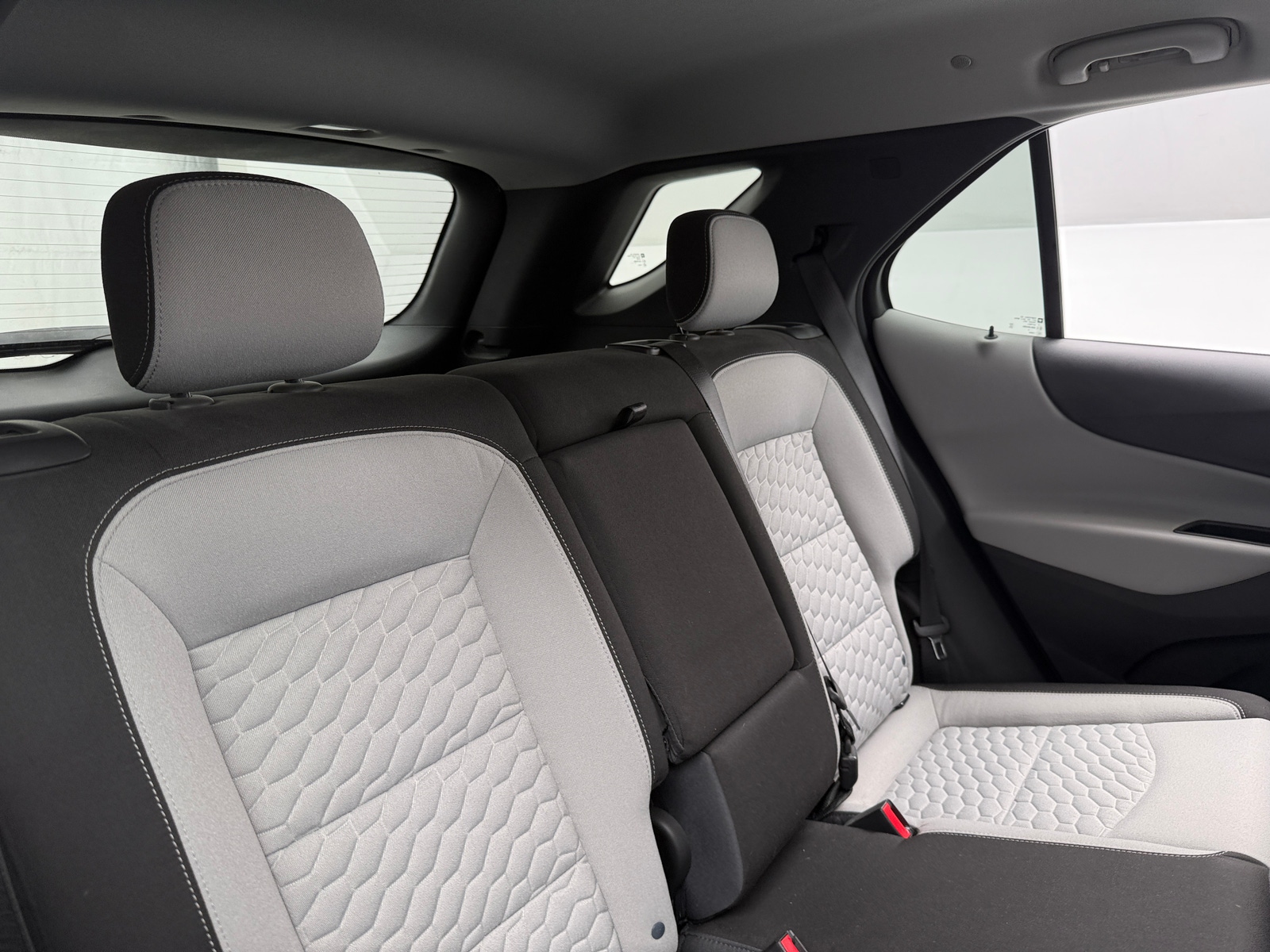 Thumbnail: 2020 Chevrolet Equinox - 6