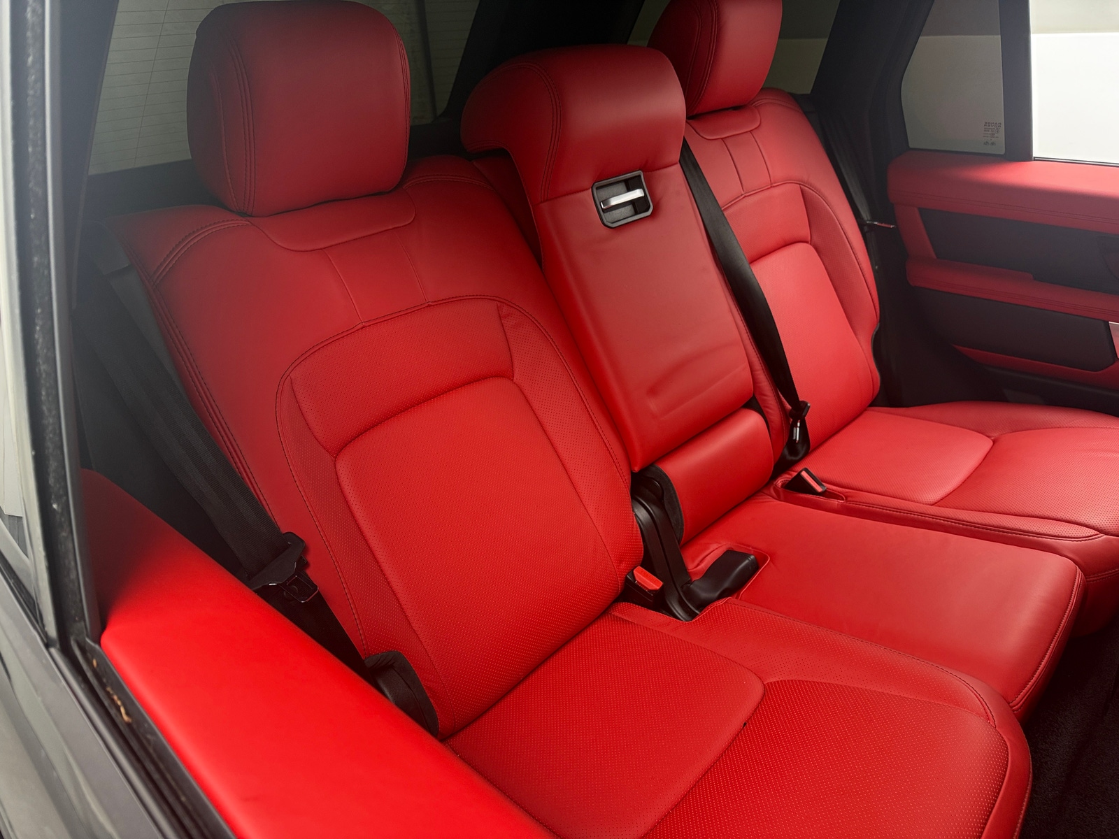 Thumbnail: 2018 Land Rover Range Rover - 5