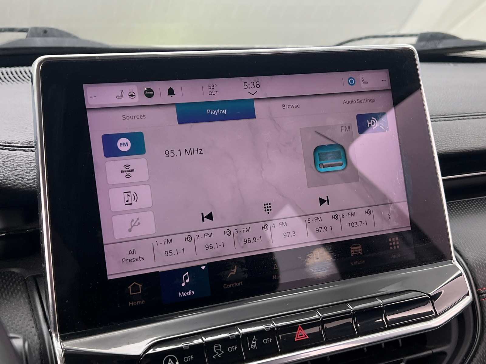 Thumbnail: 2022 Jeep Compass - 3