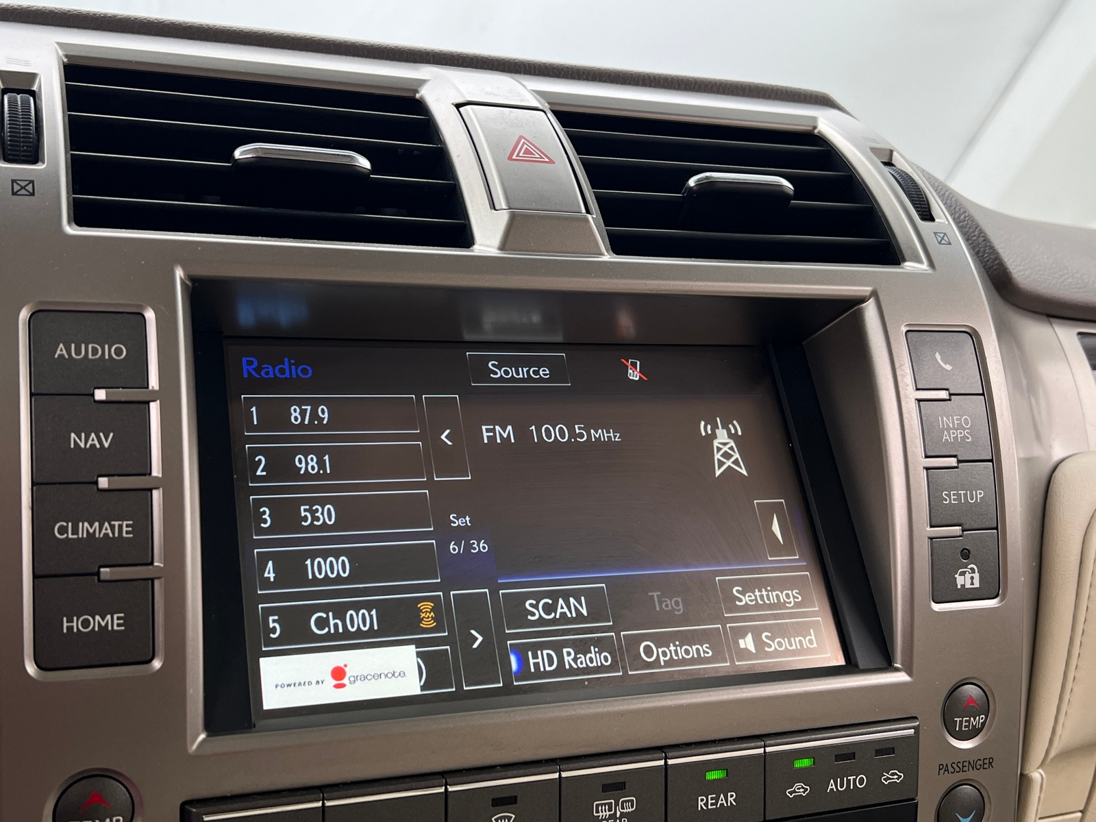 Thumbnail: 2018 Lexus GX - 3