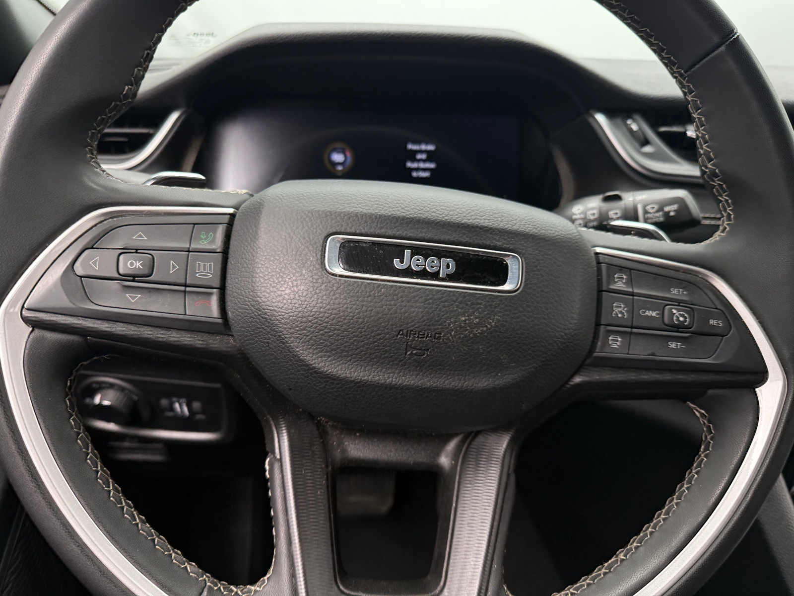 Thumbnail: 2025 Jeep Grand Cherokee L - 5