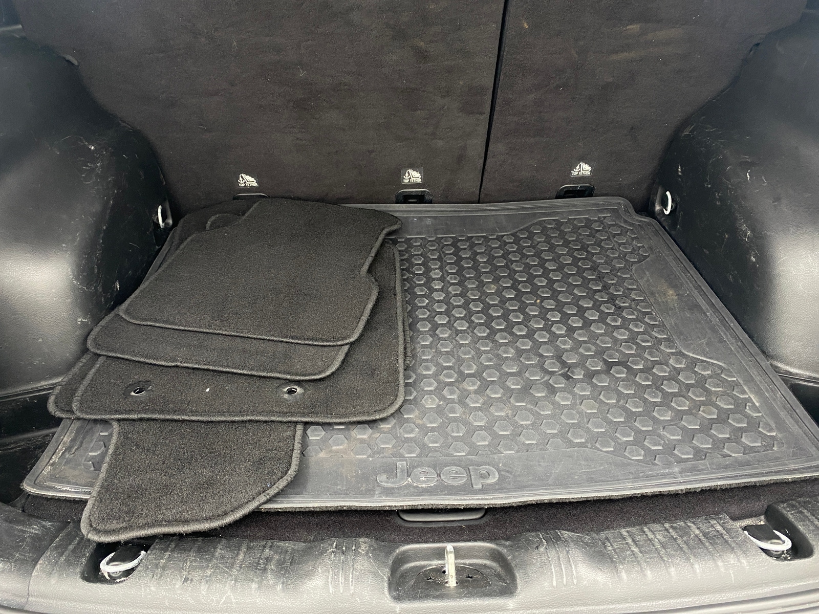 Thumbnail: 2018 Jeep Compass - 6