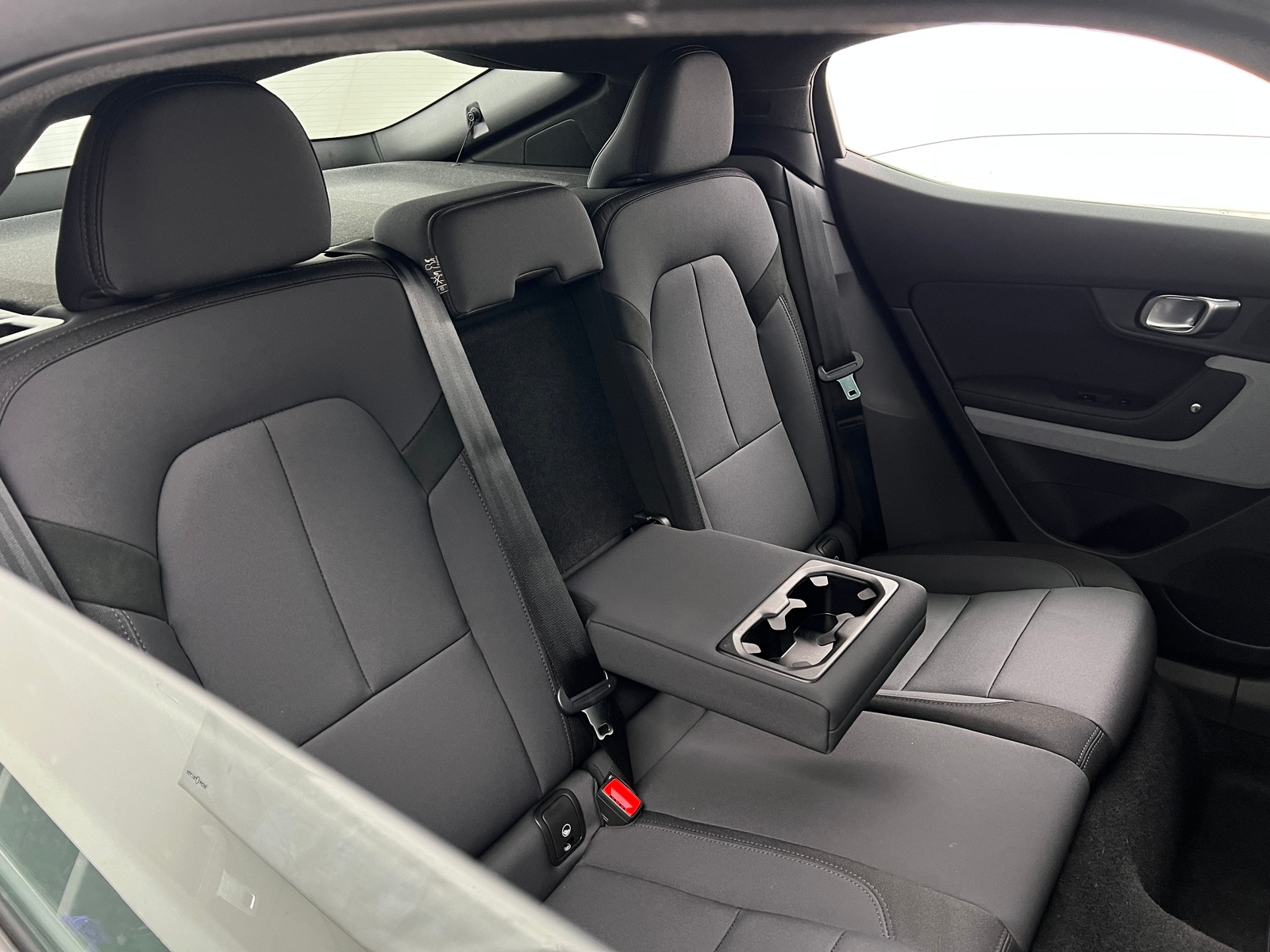 Thumbnail: 2021 Polestar 2 - 6