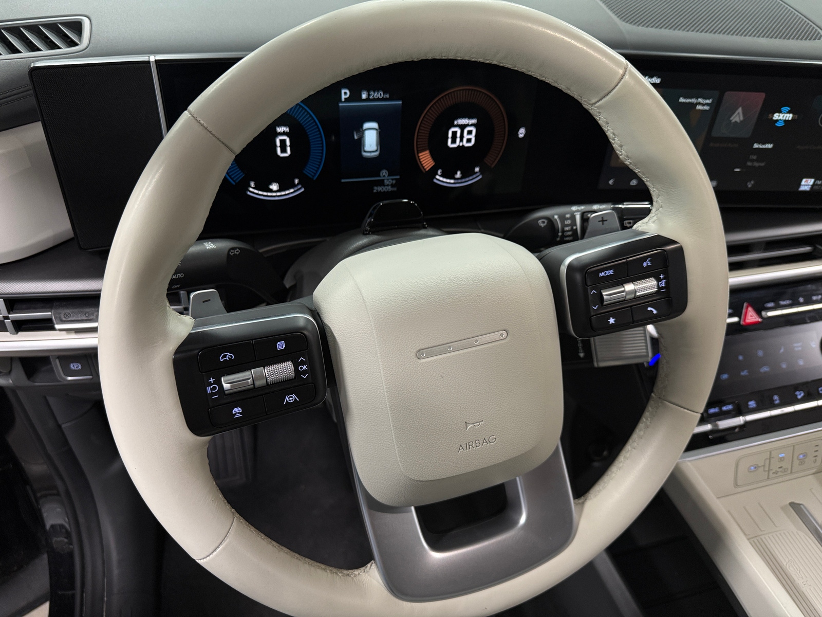 Thumbnail: 2025 Hyundai Santa Fe - 4