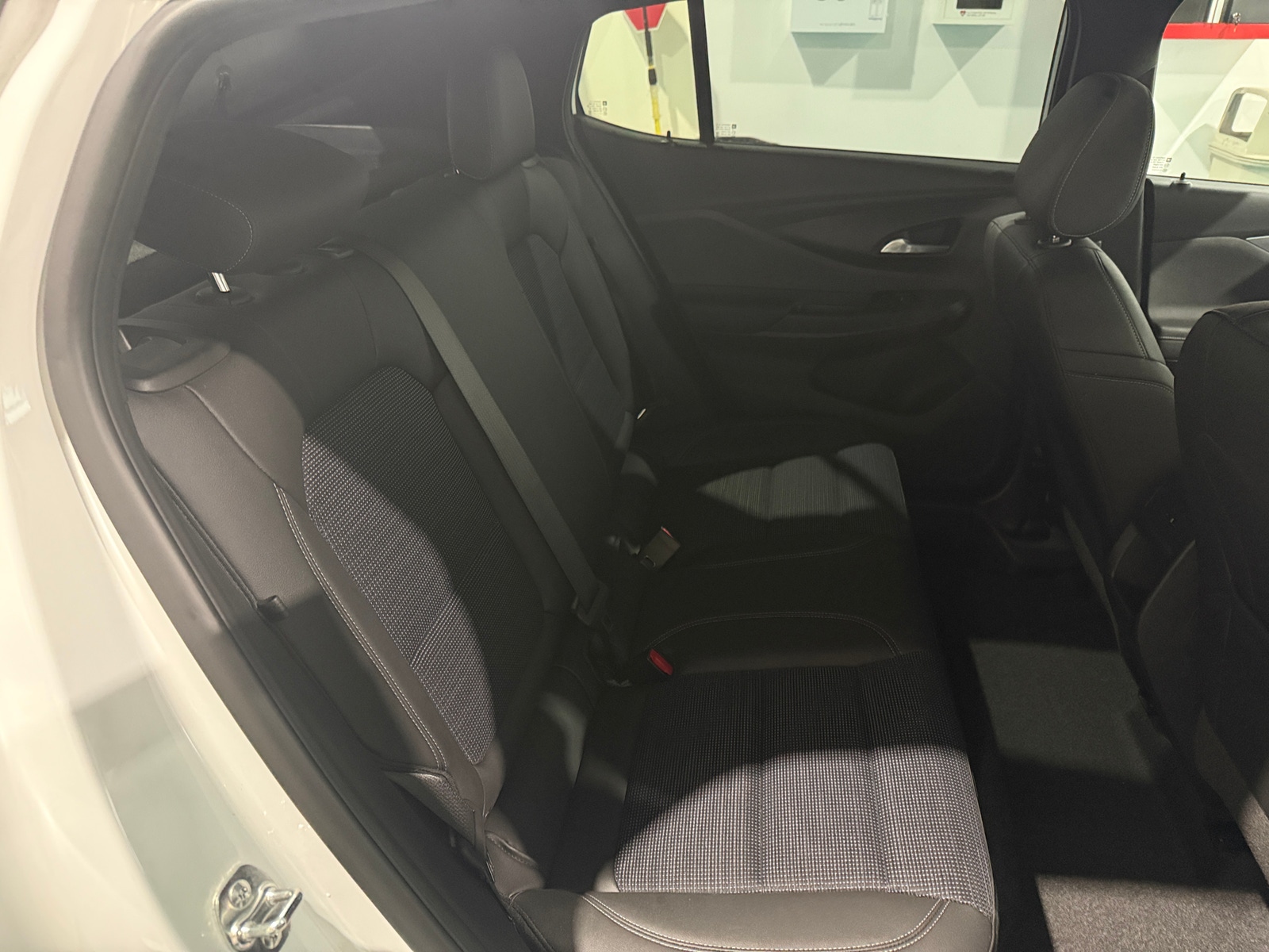 Thumbnail: 2025 Buick Envista - 6