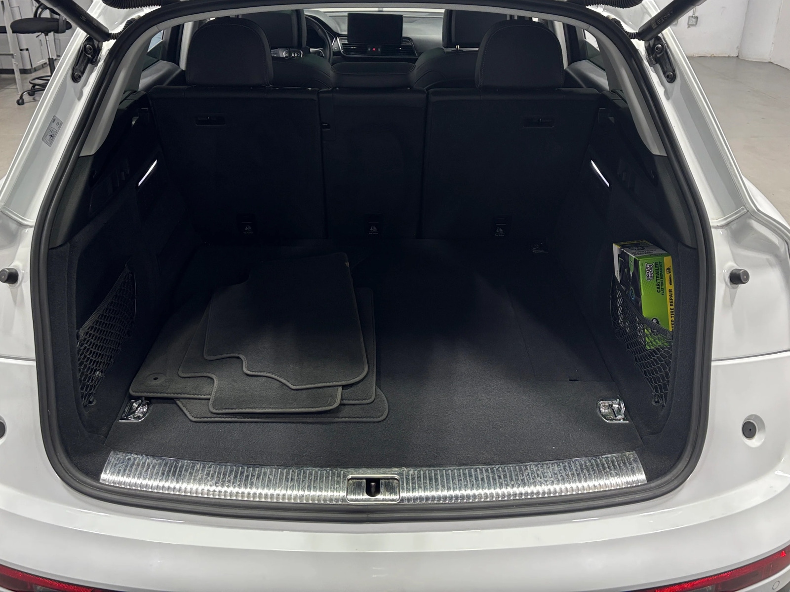 Thumbnail: 2023 Audi Q5 - 6