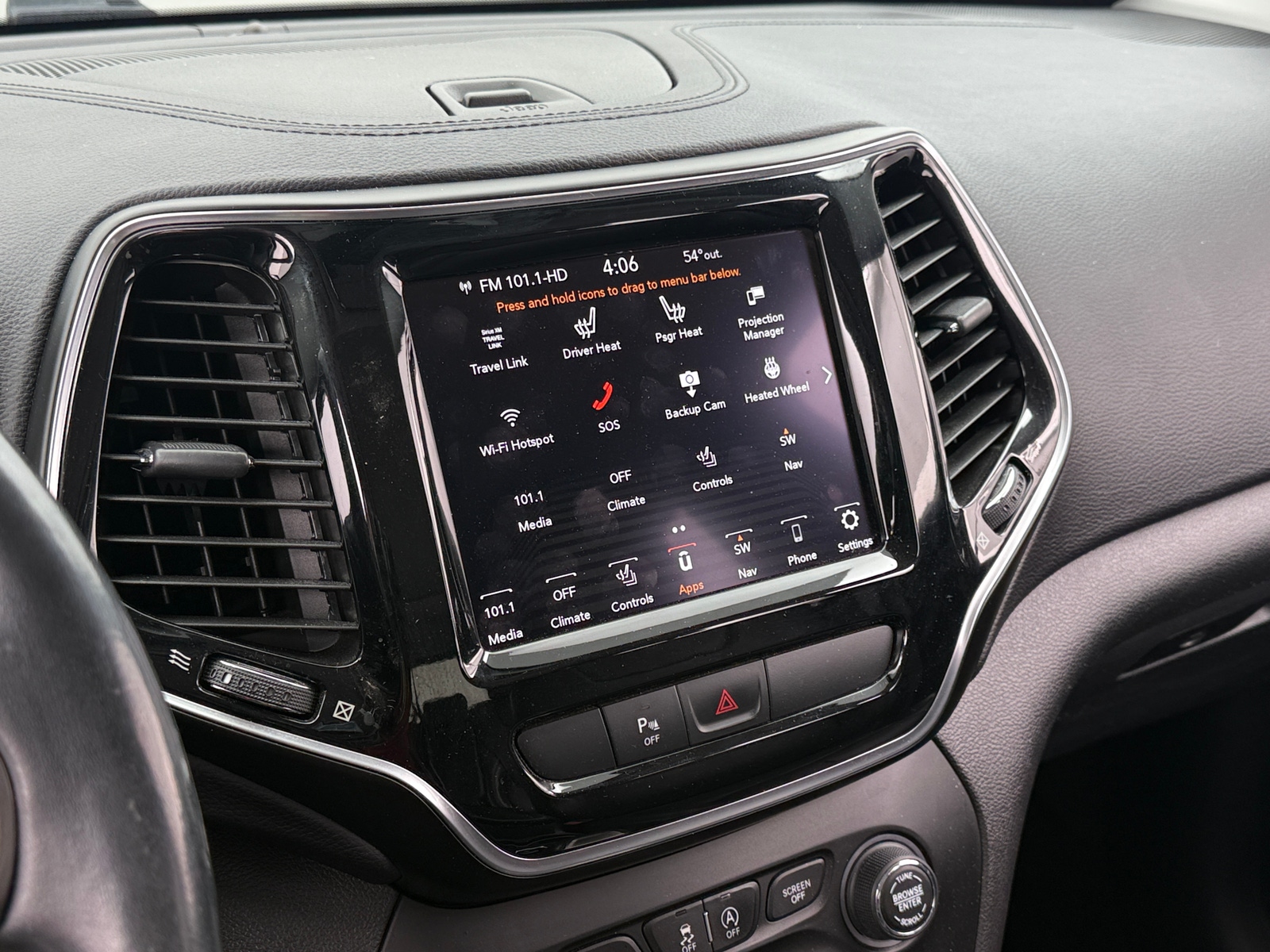 Thumbnail: 2019 Jeep Cherokee - 3