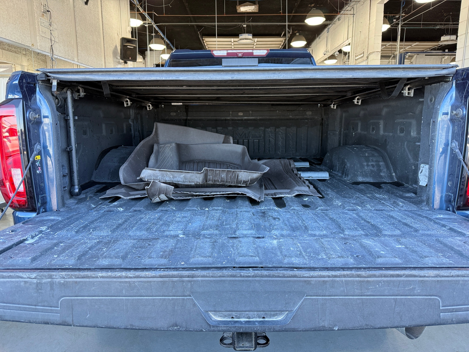 Thumbnail: 2021 GMC Sierra 2500 - 6