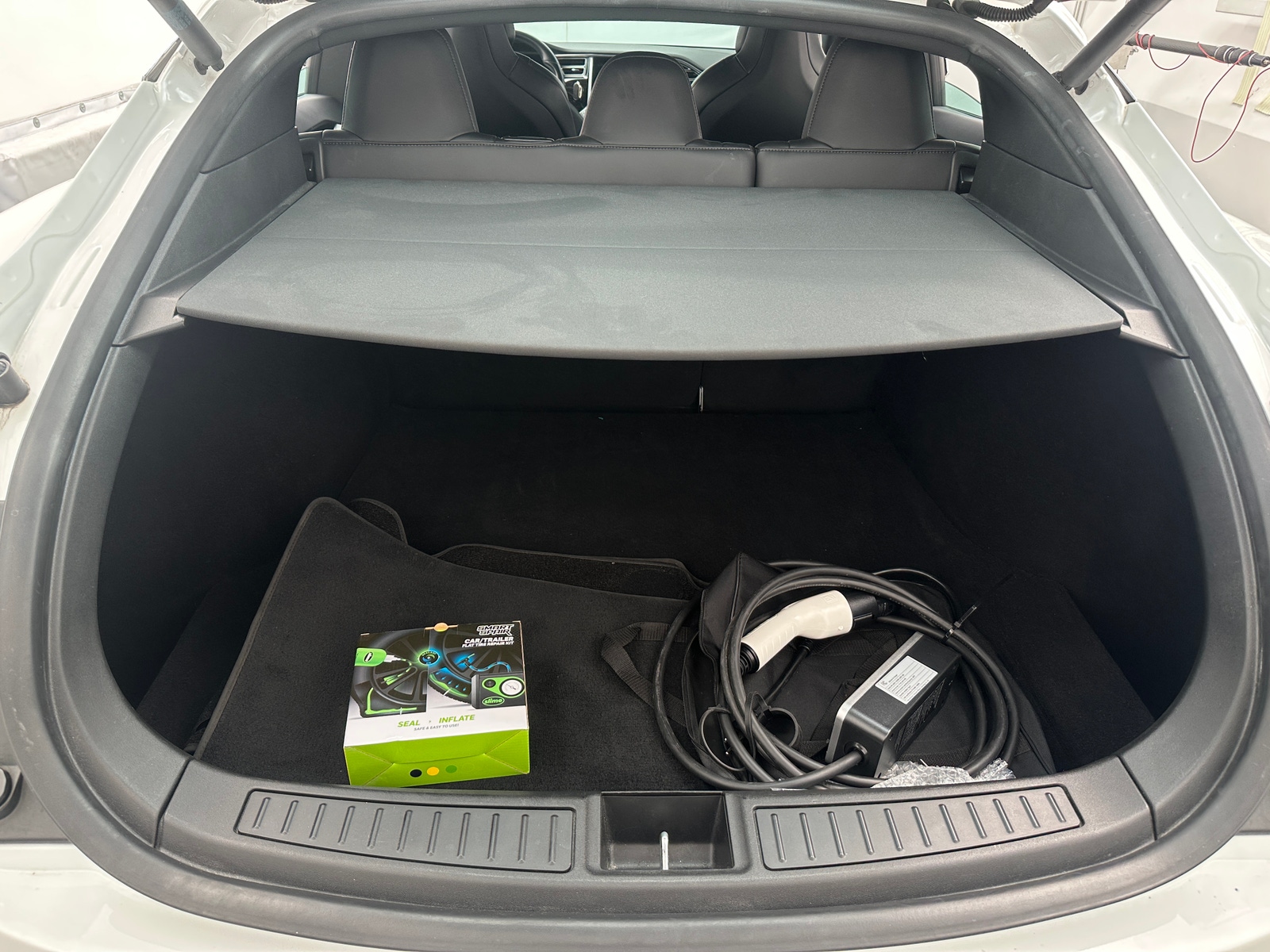 Thumbnail: 2017 Tesla Model S - 6