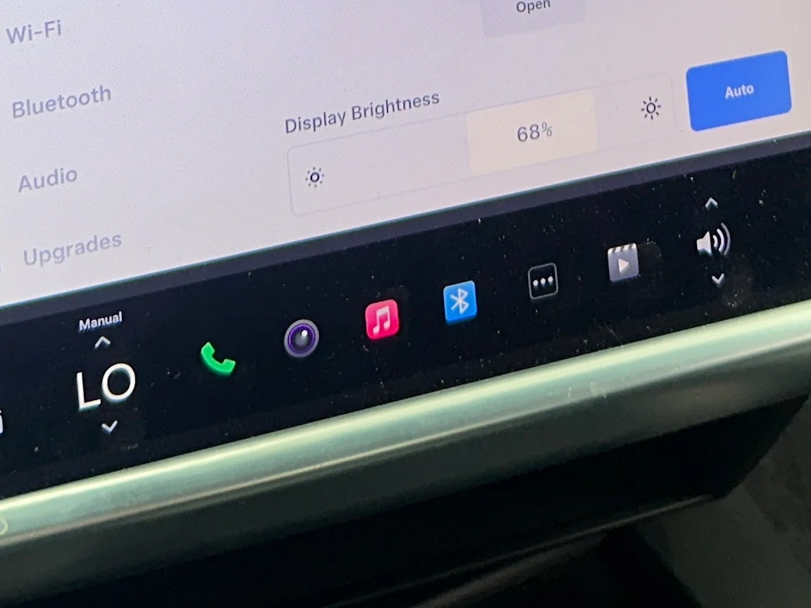 Thumbnail: 2017 Tesla Model S - 3