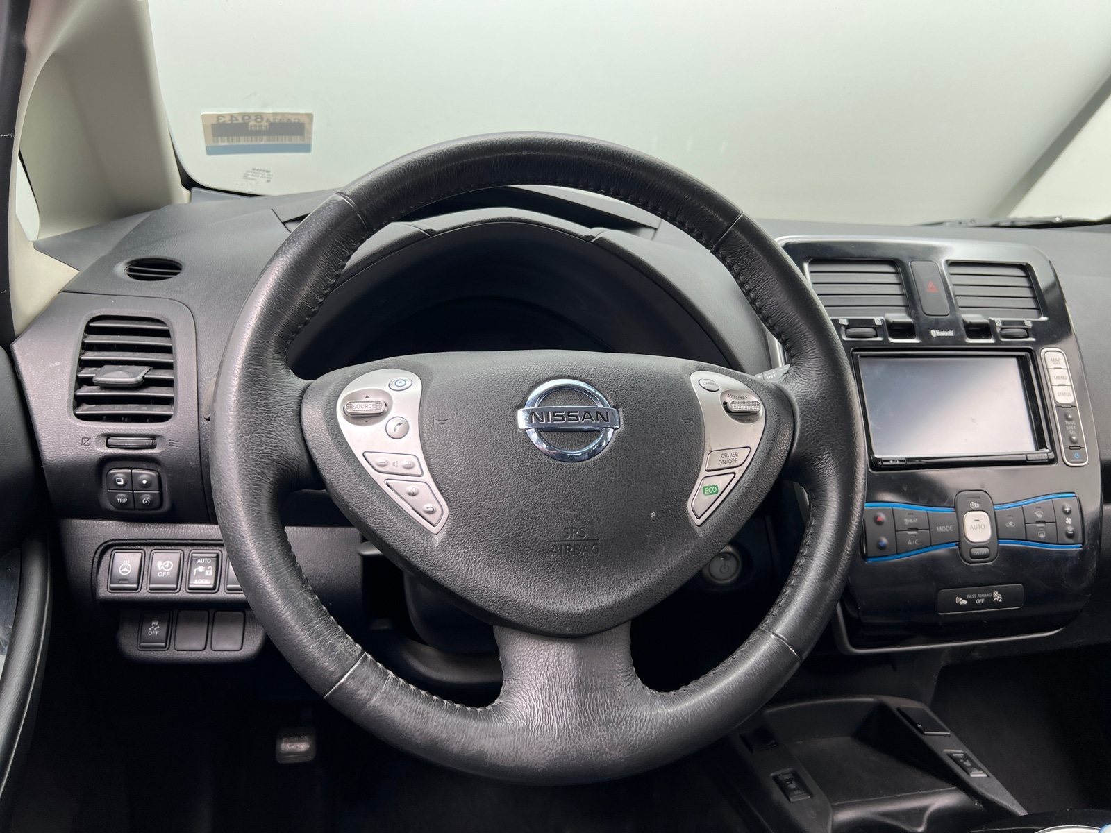Thumbnail: 2015 Nissan Leaf - 4