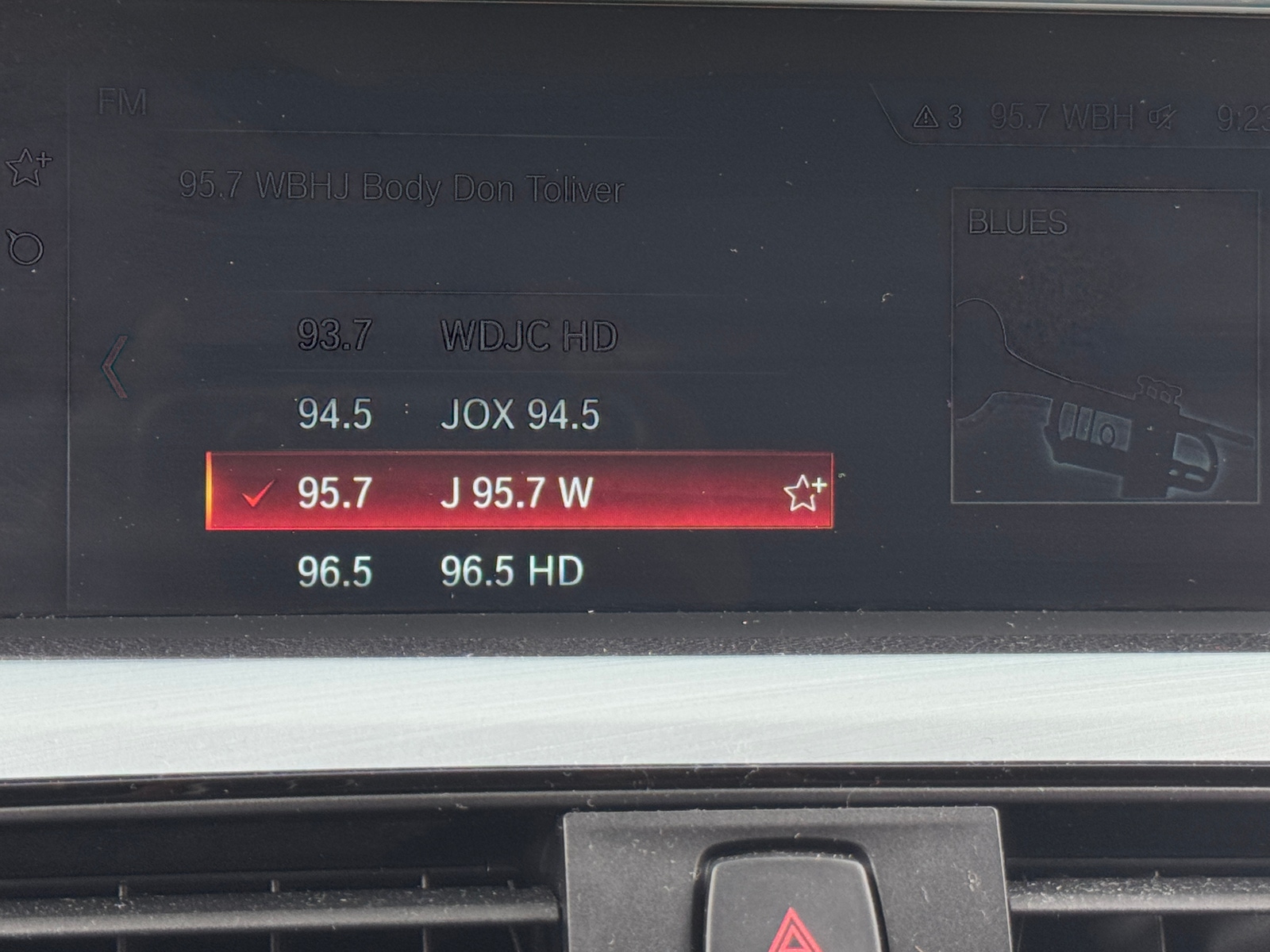 Thumbnail: 2017 BMW 3 Series - 3