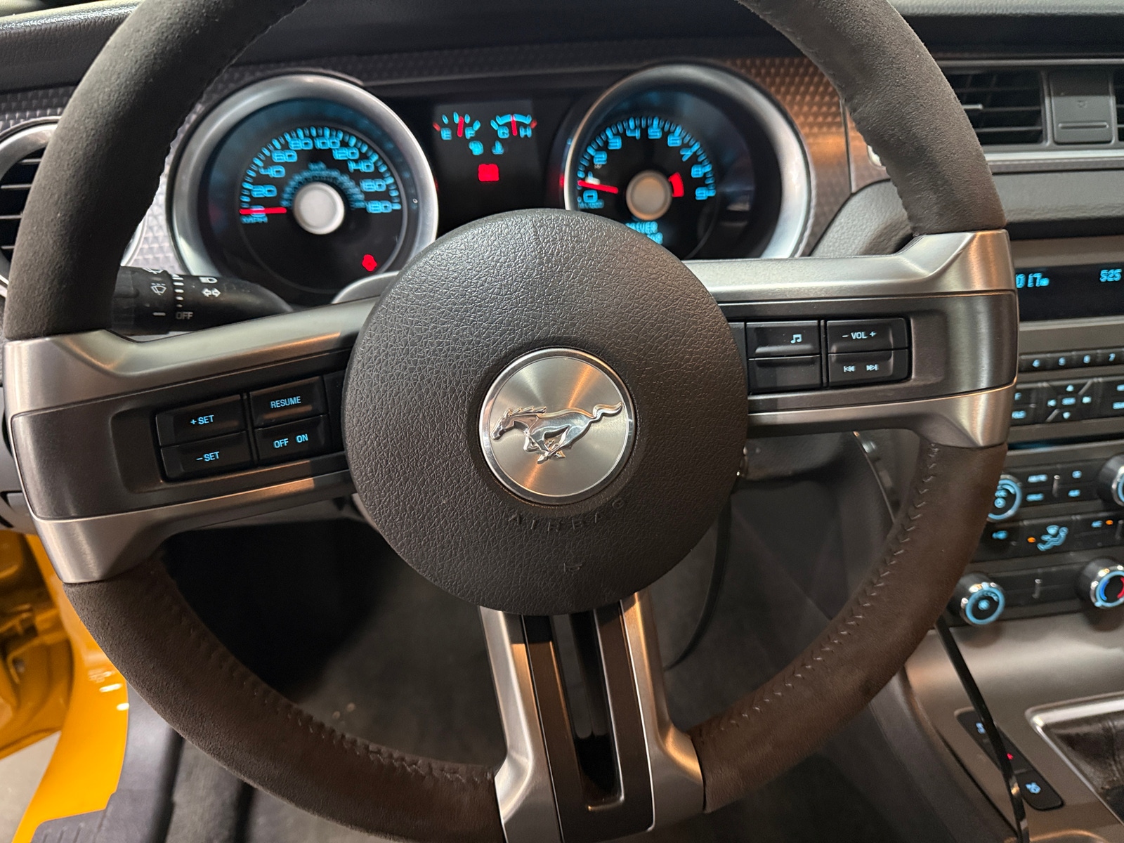 Thumbnail: 2012 Ford Mustang - 3