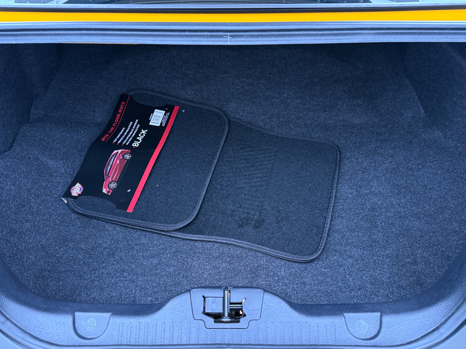 Thumbnail: 2012 Ford Mustang - 4