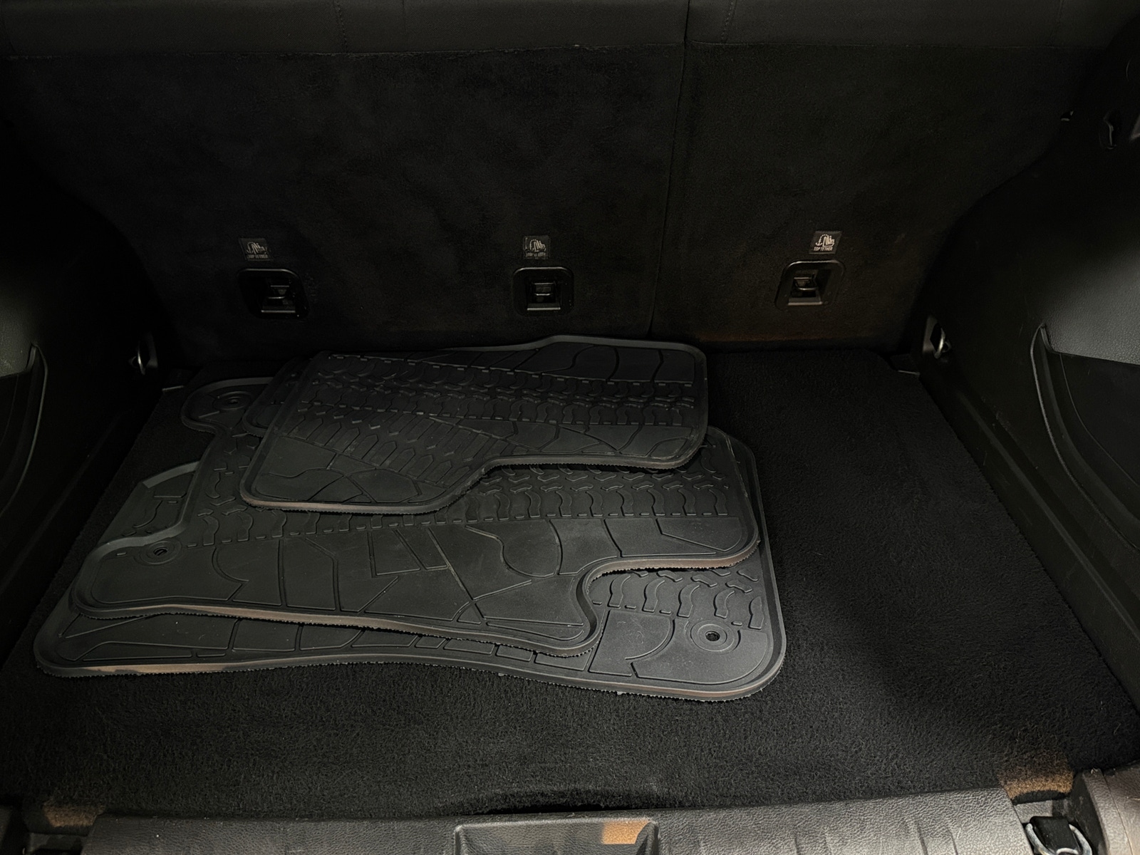 Thumbnail: 2021 Jeep Renegade - 7