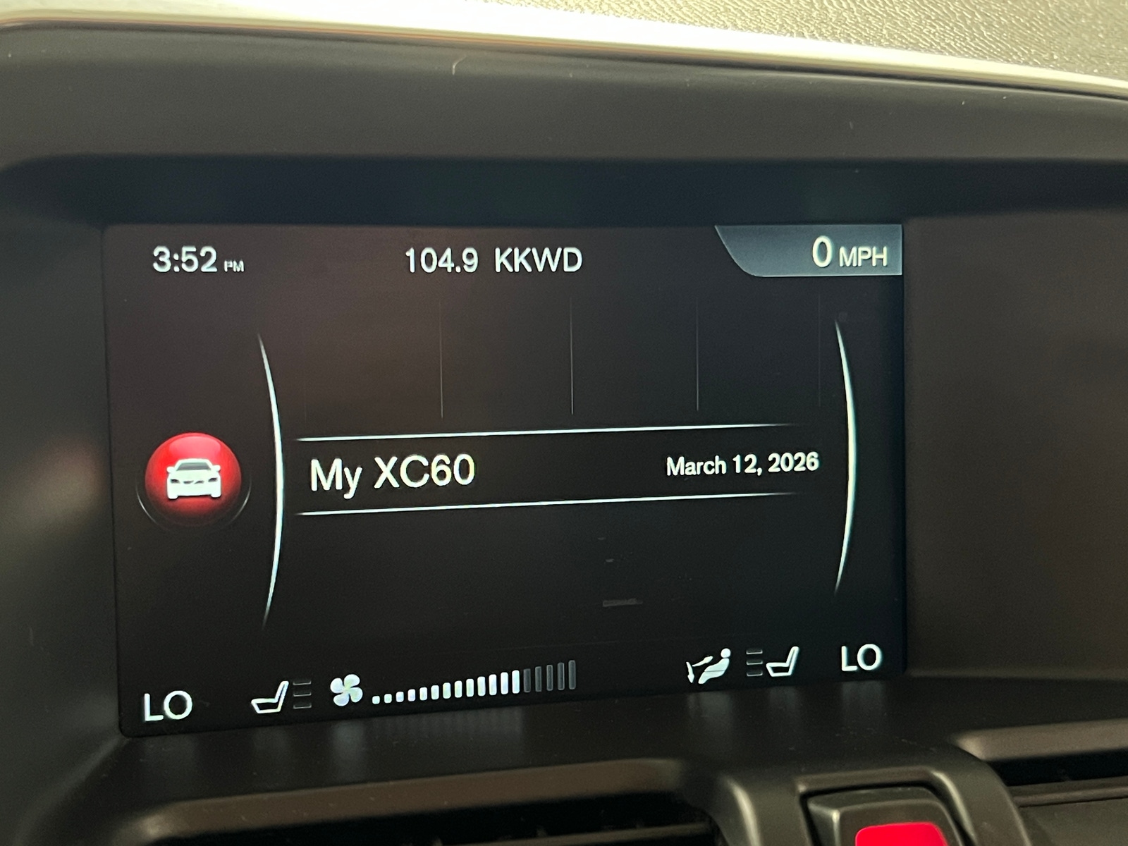 Thumbnail: 2016 Volvo XC60 - 3