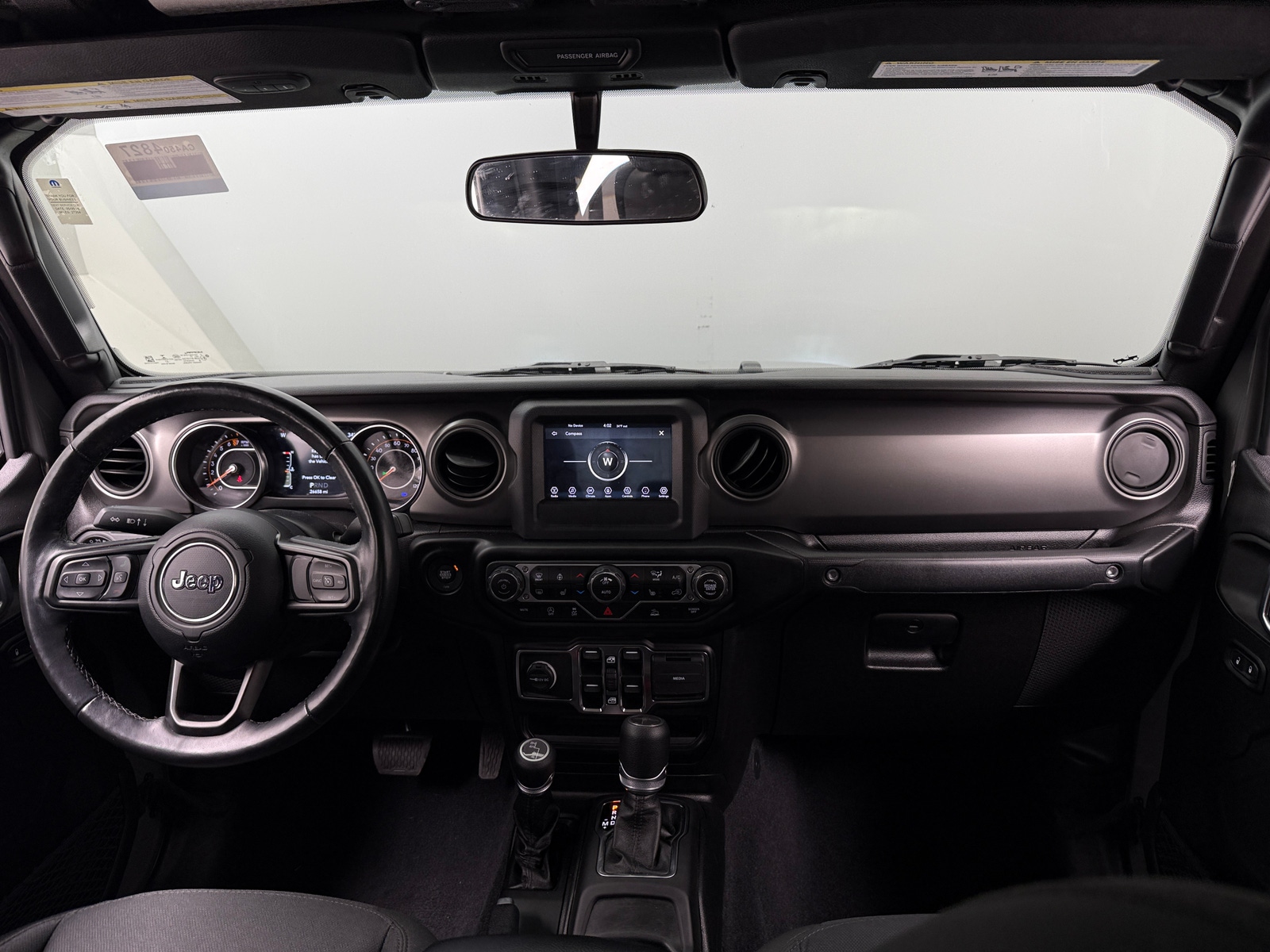 Thumbnail: 2021 Jeep Gladiator - 3