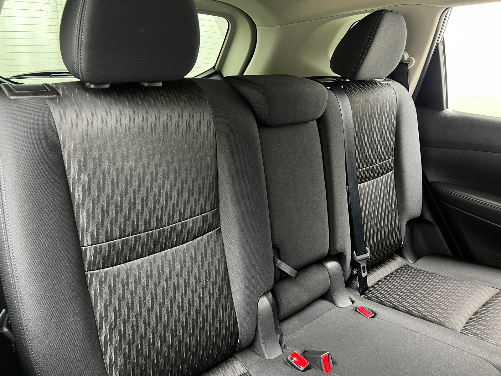 Thumbnail: 2018 Nissan Rogue - 6