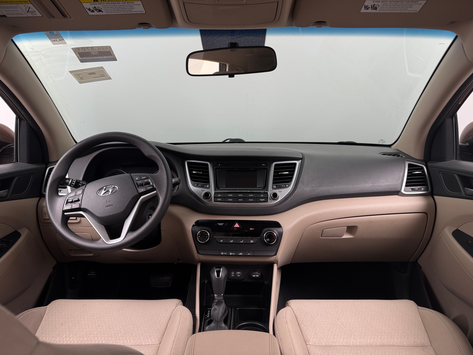 Thumbnail: 2017 Hyundai Tucson - 3