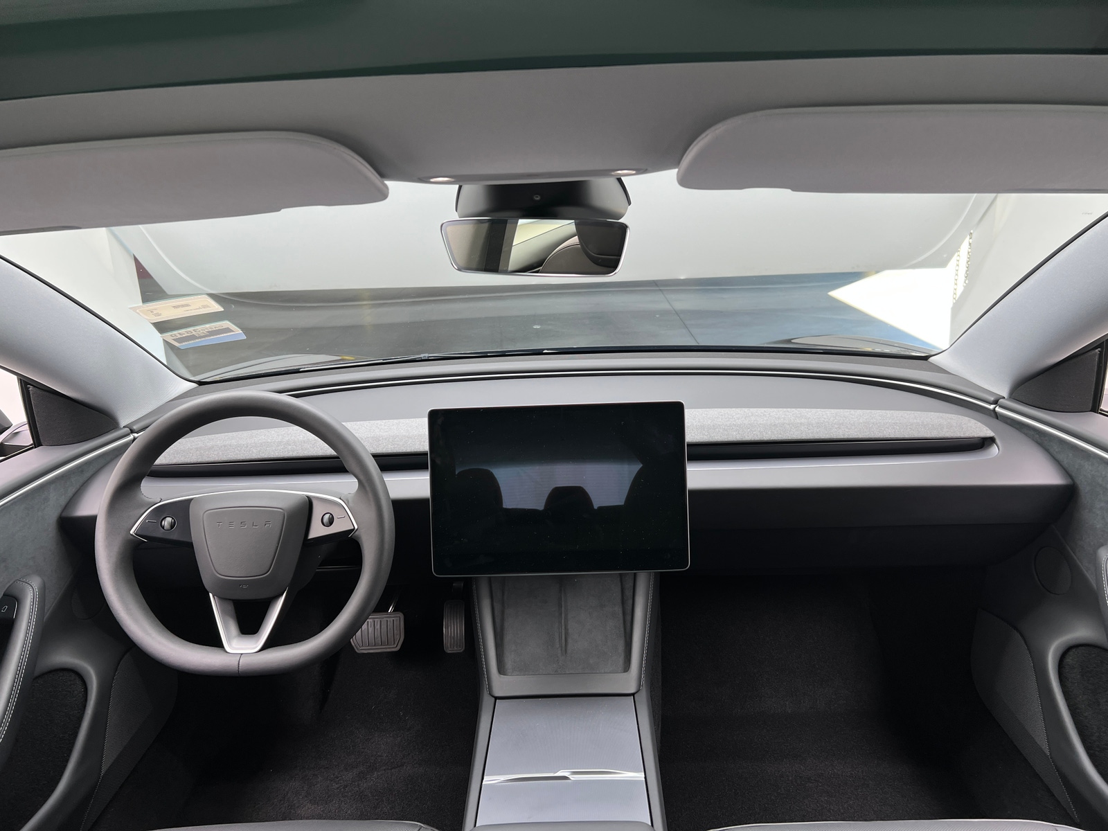 Thumbnail: 2024 Tesla Model 3 - 2