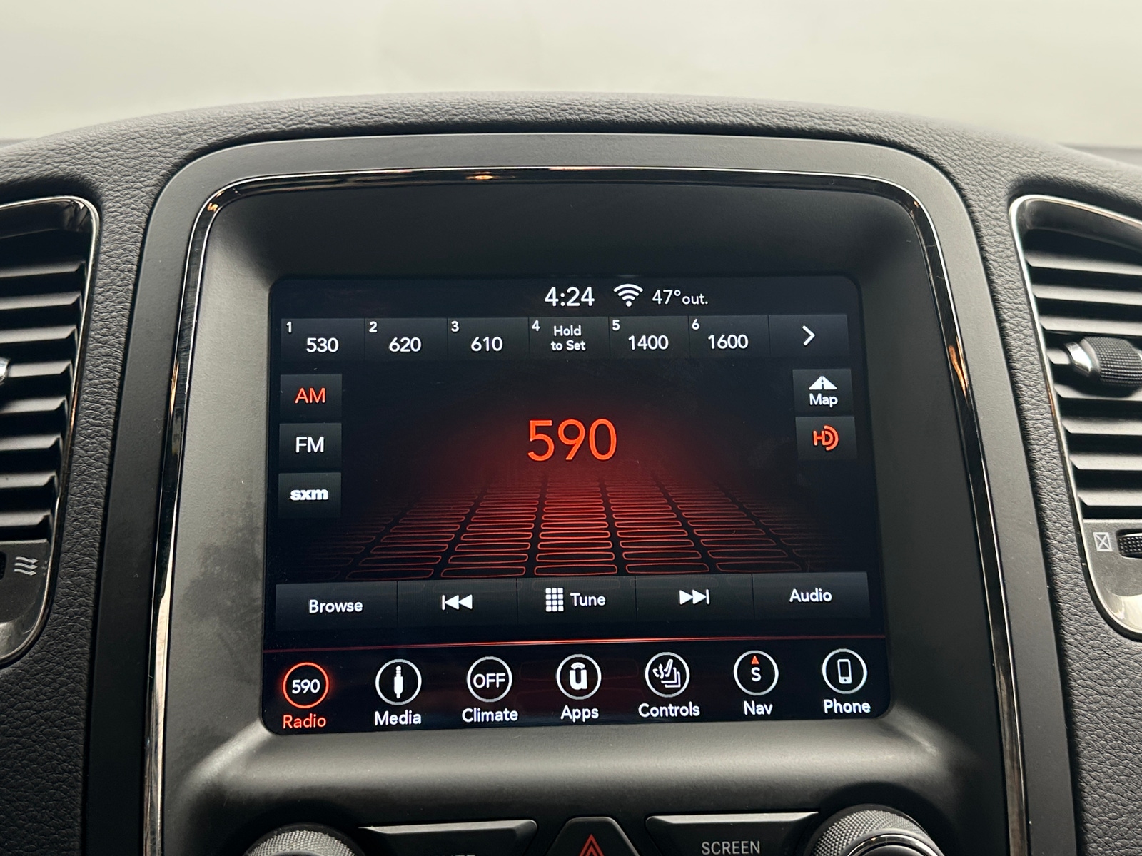 Thumbnail: 2018 Dodge Durango - 3