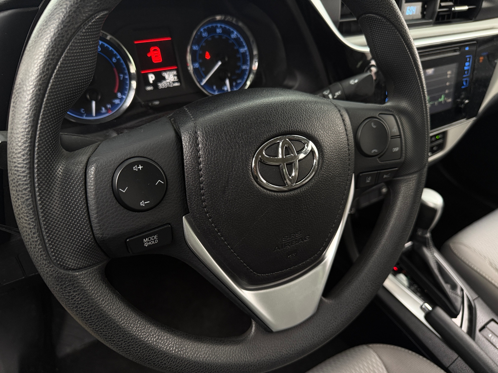 Thumbnail: 2018 Toyota Corolla - 5