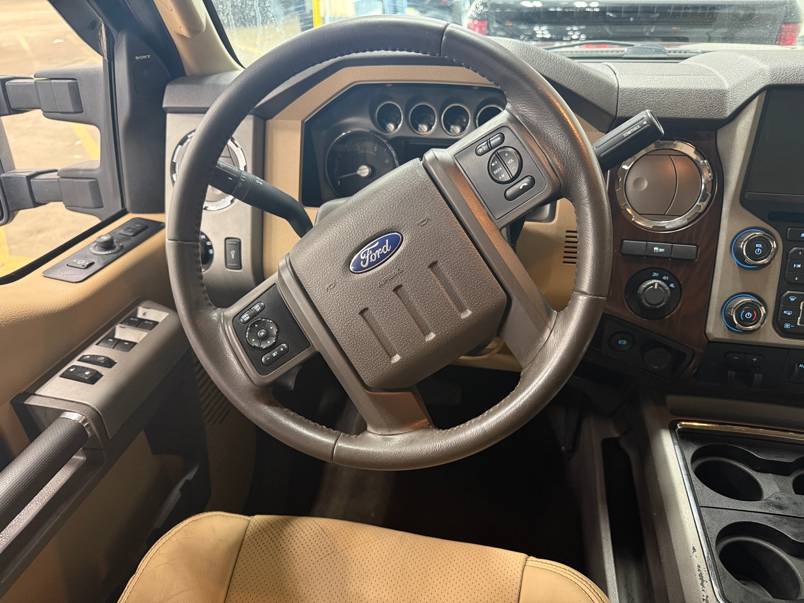 Thumbnail: 2015 Ford Econoline - 4