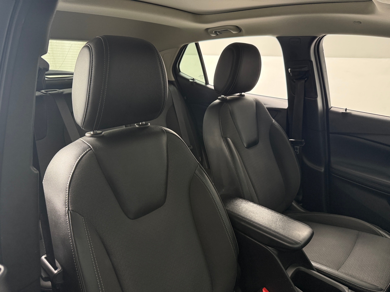 Thumbnail: 2021 Buick Encore GX - 2