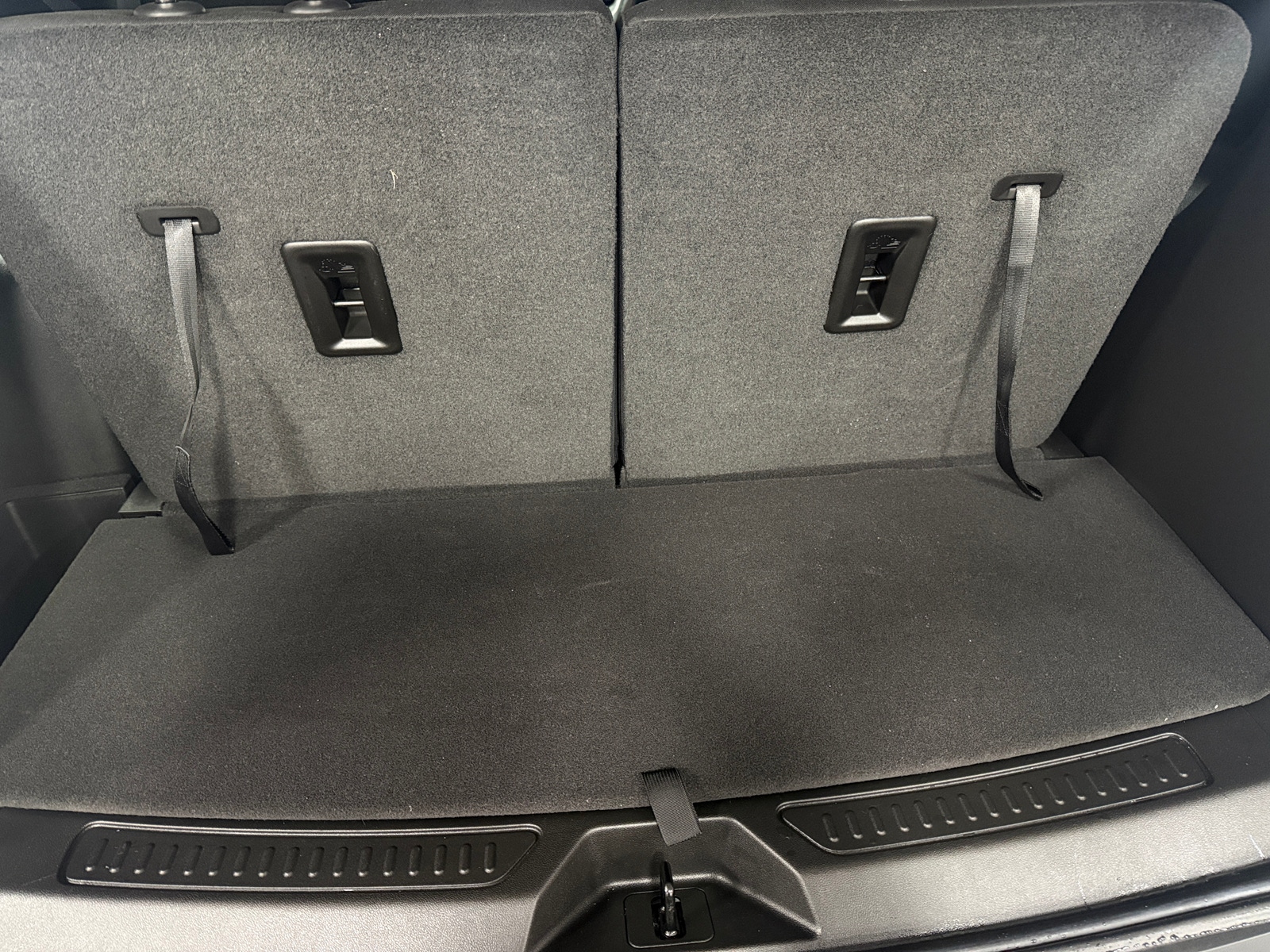 Thumbnail: 2023 GMC Acadia - 7