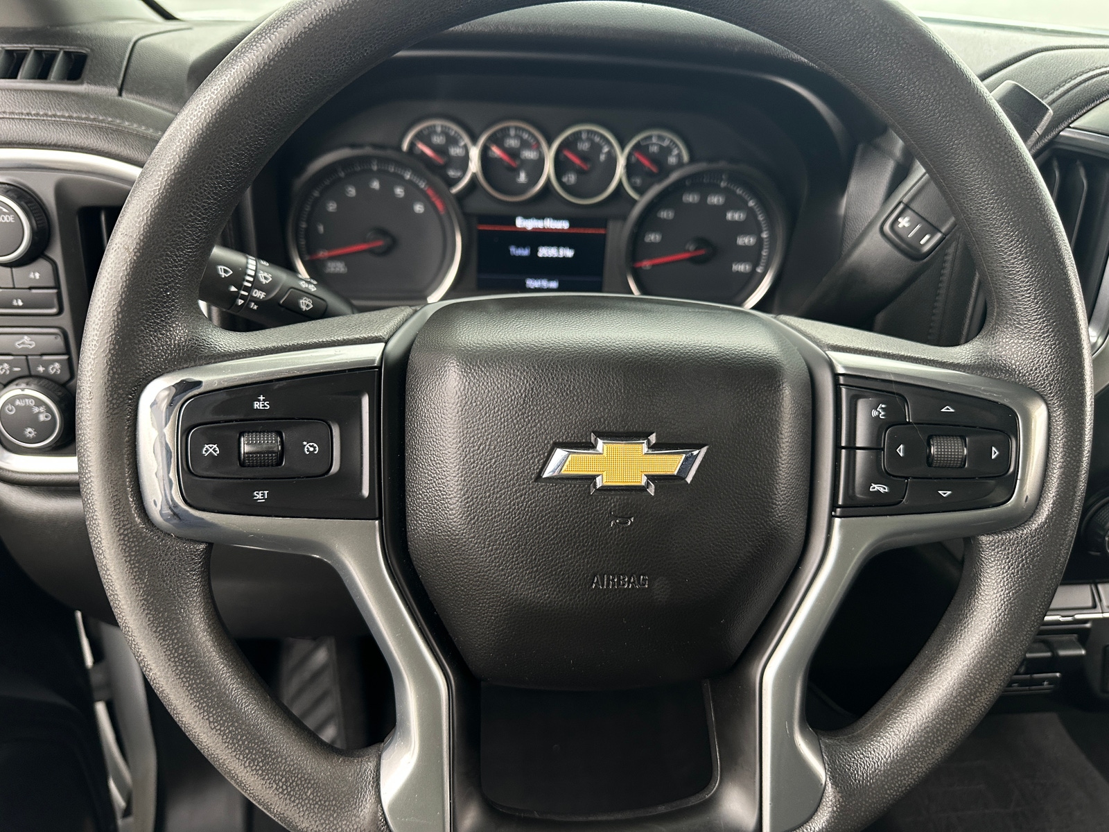 Thumbnail: 2022 Chevrolet Silverado 2500 - 5