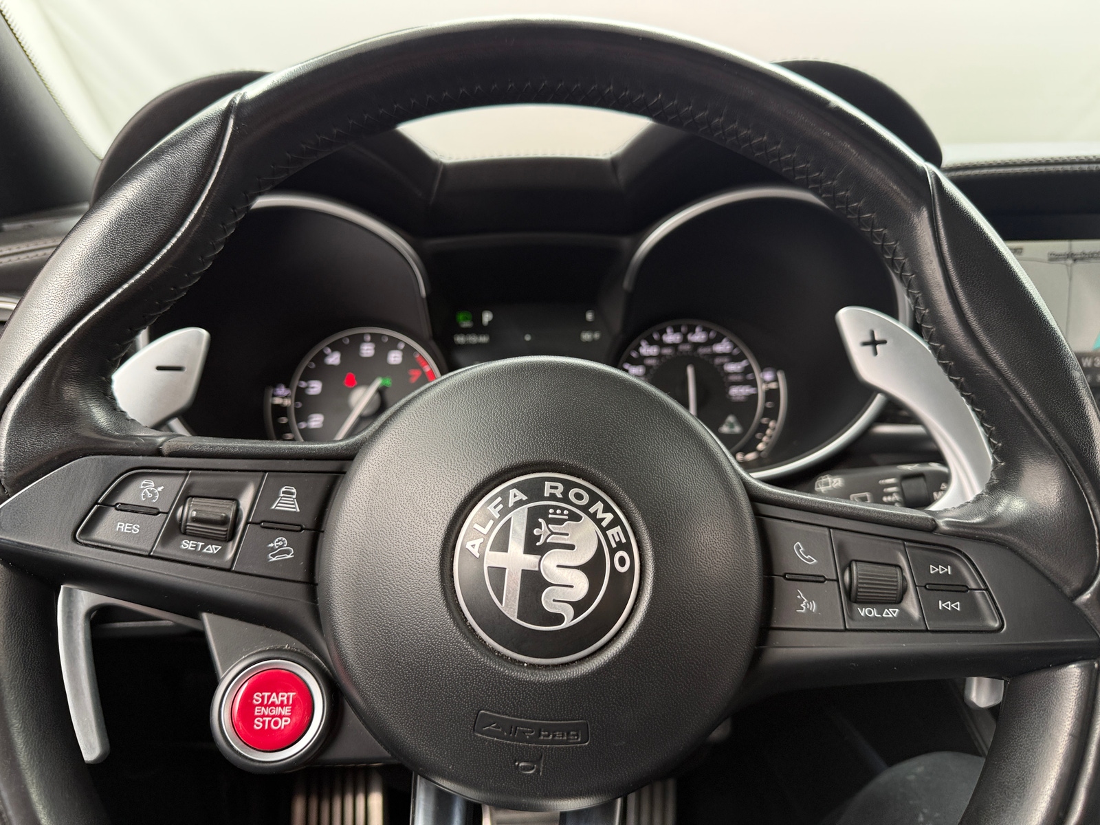 Thumbnail: 2018 Alfa Romeo Stelvio - 5