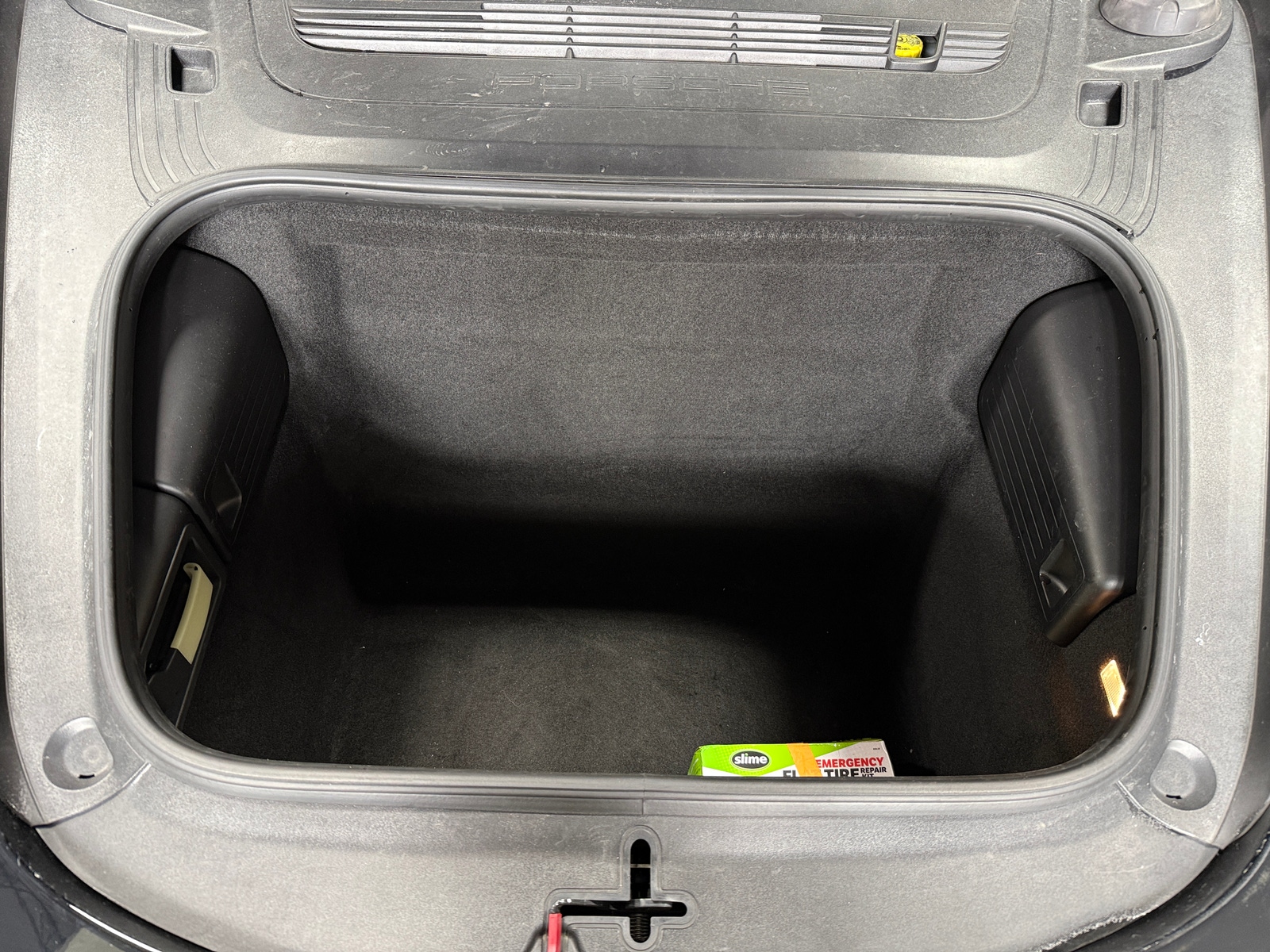 Thumbnail: 2015 Porsche 911 - 4