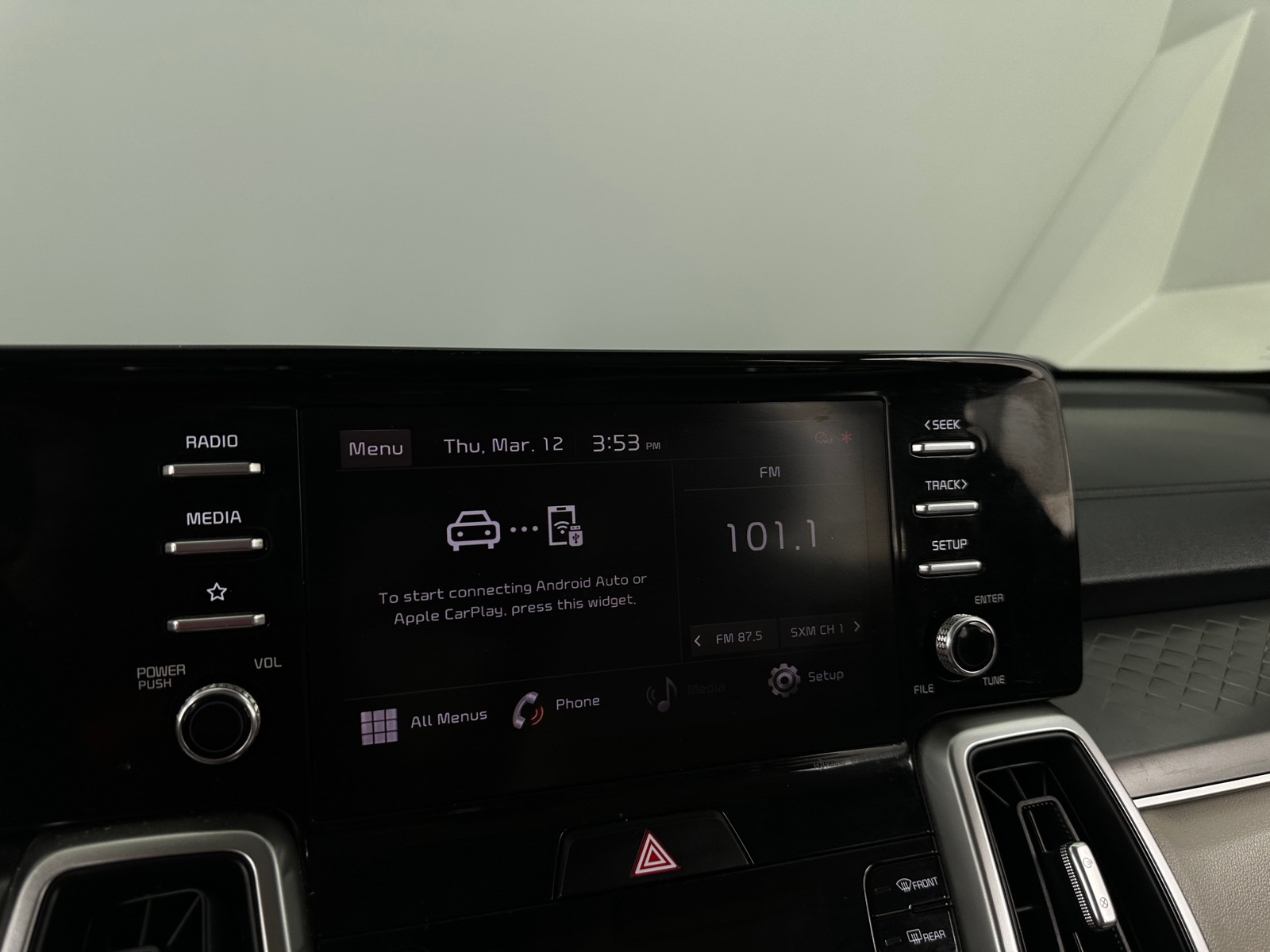 Thumbnail: 2021 Kia Sorento - 3