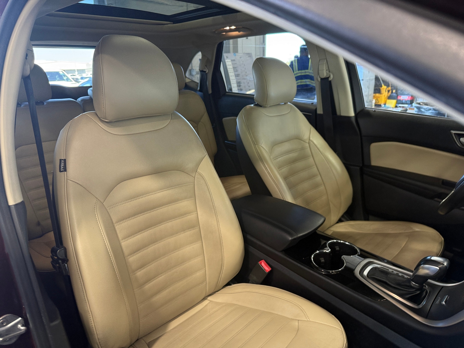 Thumbnail: 2016 Ford Edge - 2