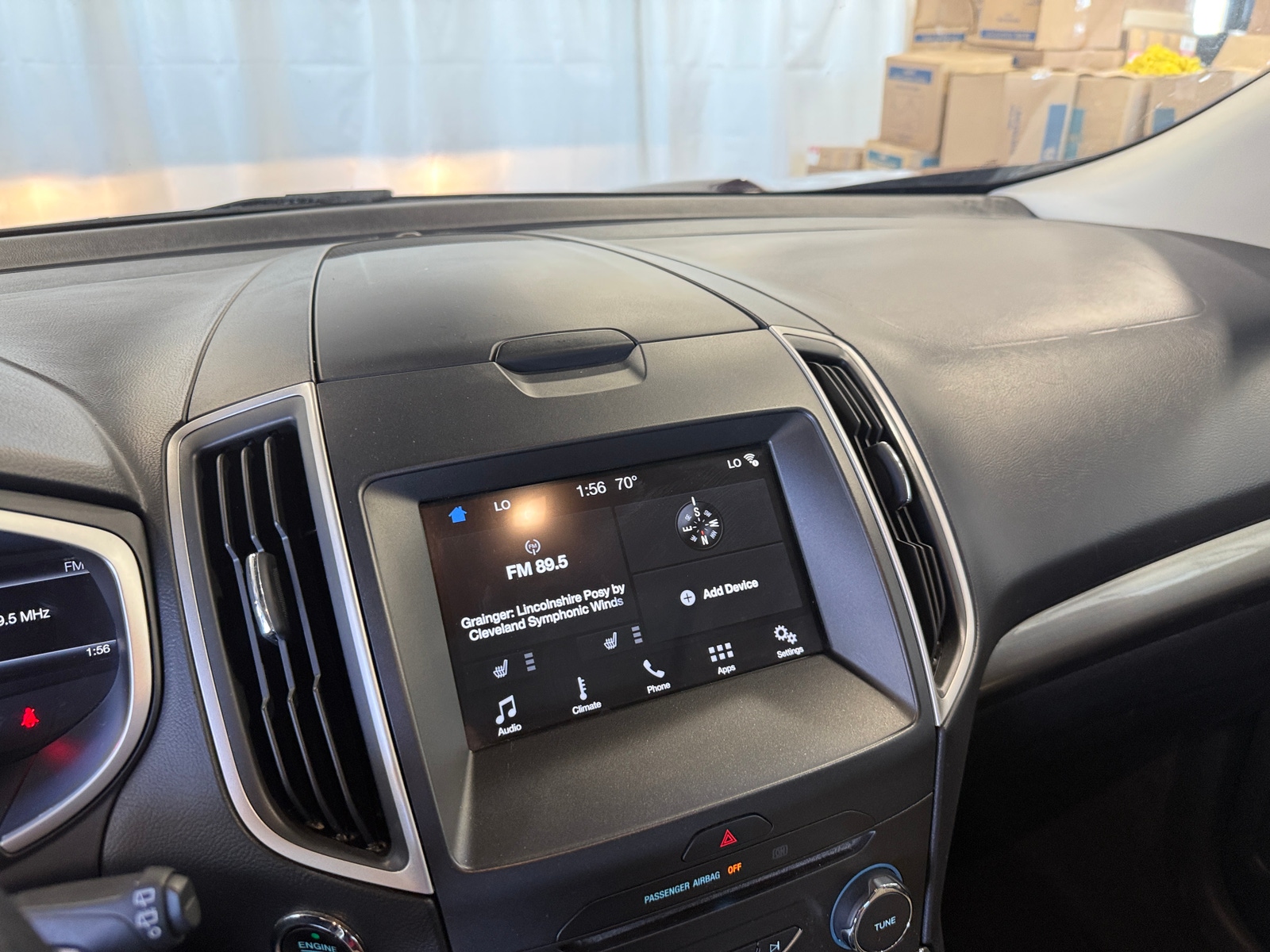 Thumbnail: 2016 Ford Edge - 4