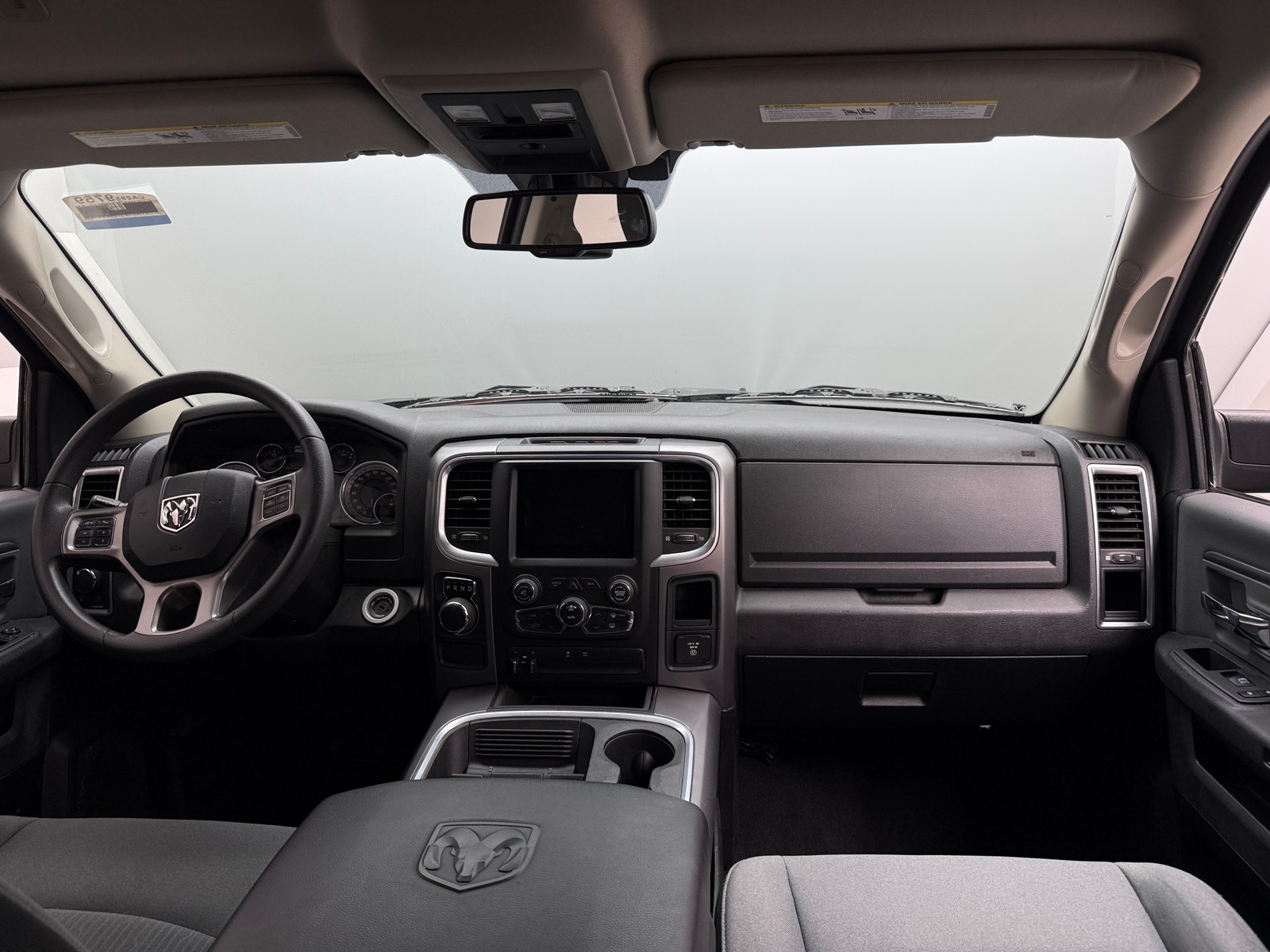 Thumbnail: 2022 RAM 1500 Classic - 3