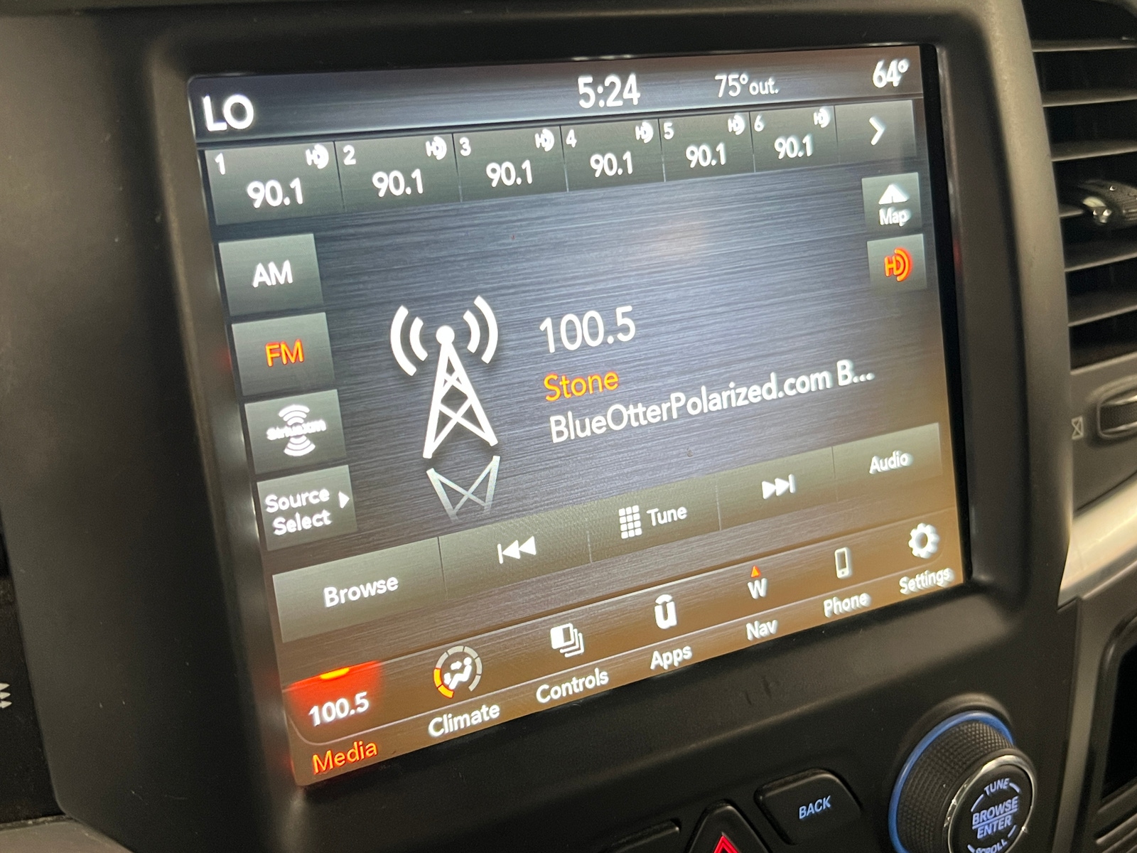 Thumbnail: 2022 RAM 1500 Classic - 4