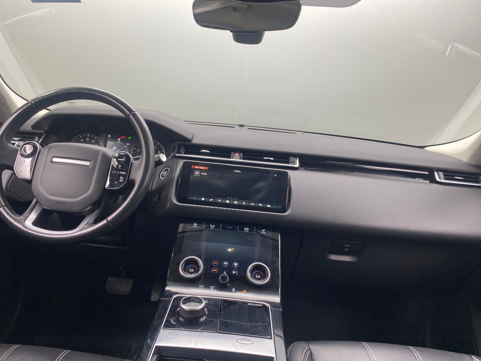 Thumbnail: 2018 Land Rover Range Rover Velar - 2