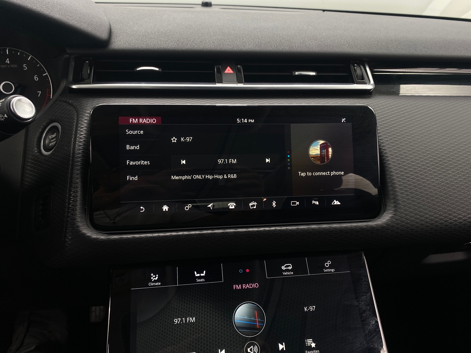 Thumbnail: 2018 Land Rover Range Rover Velar - 3