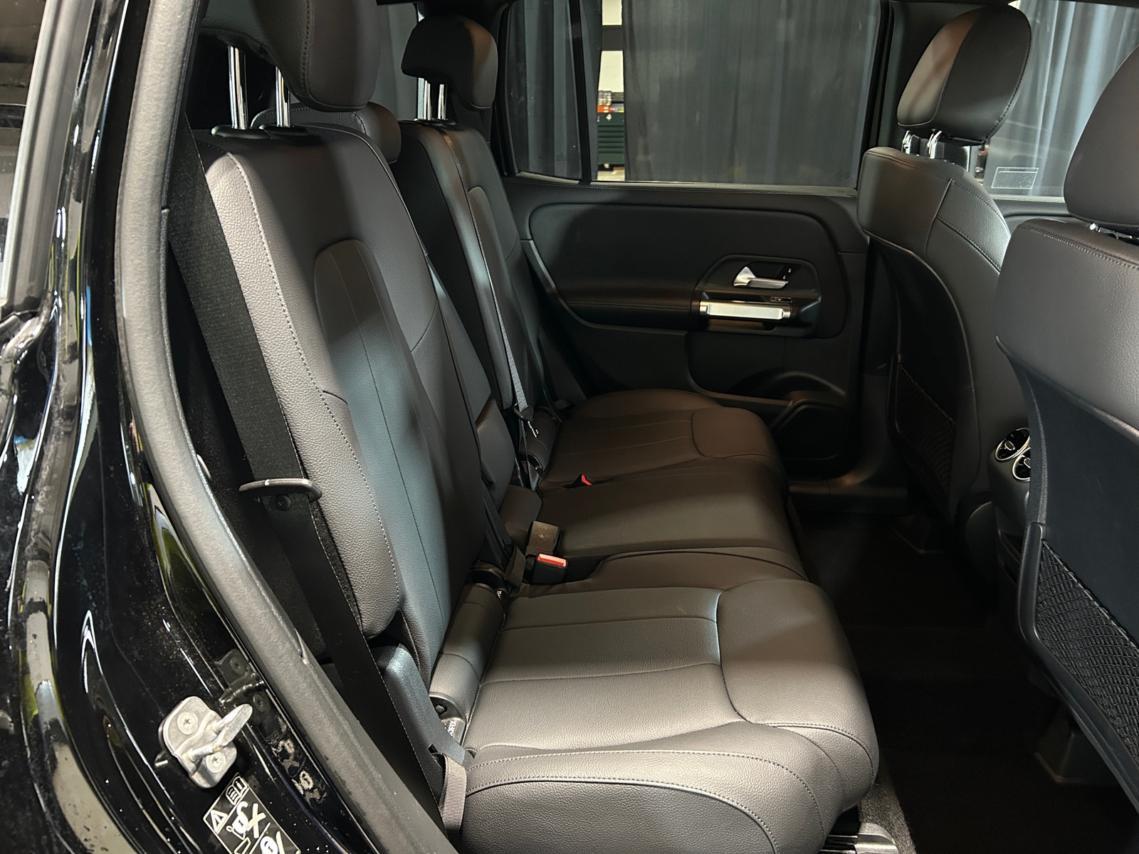 Thumbnail: 2025 Mercedes-Benz GLB - 5