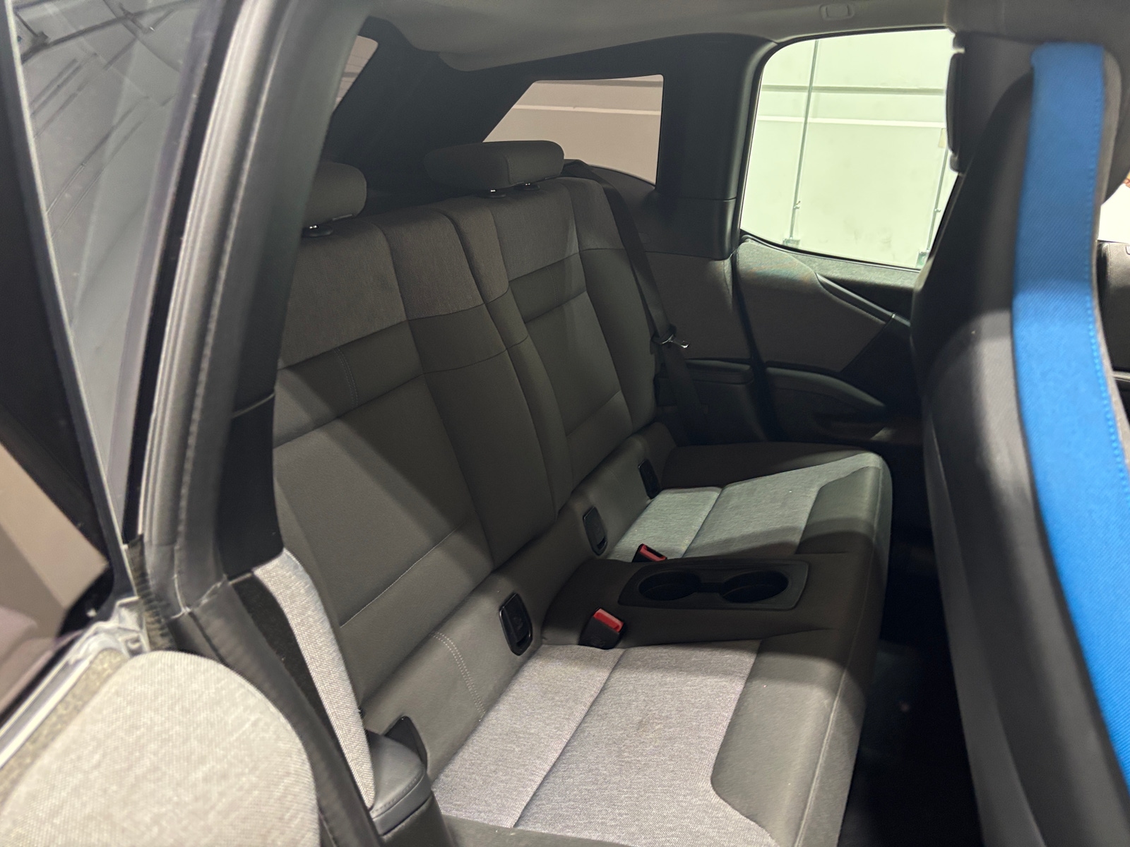 Thumbnail: 2017 BMW i3 - 6