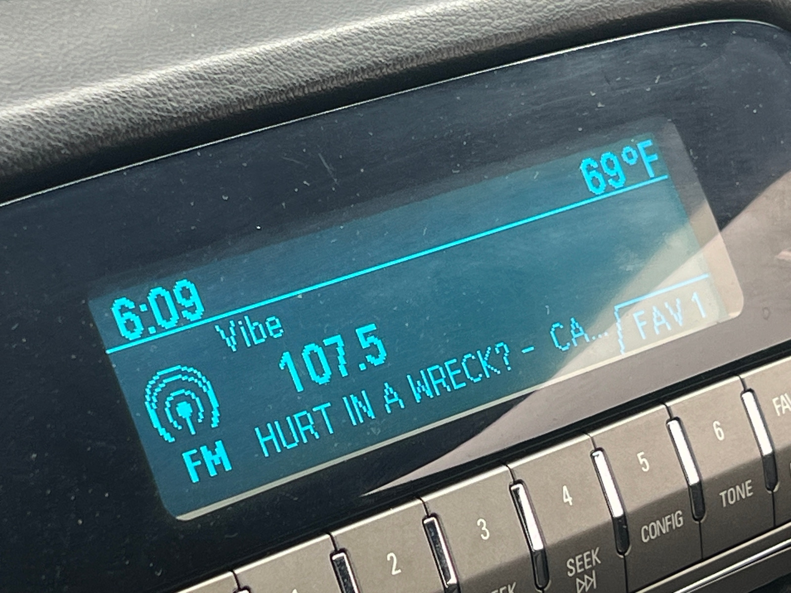 Thumbnail: 2013 Chevrolet Camaro - 3