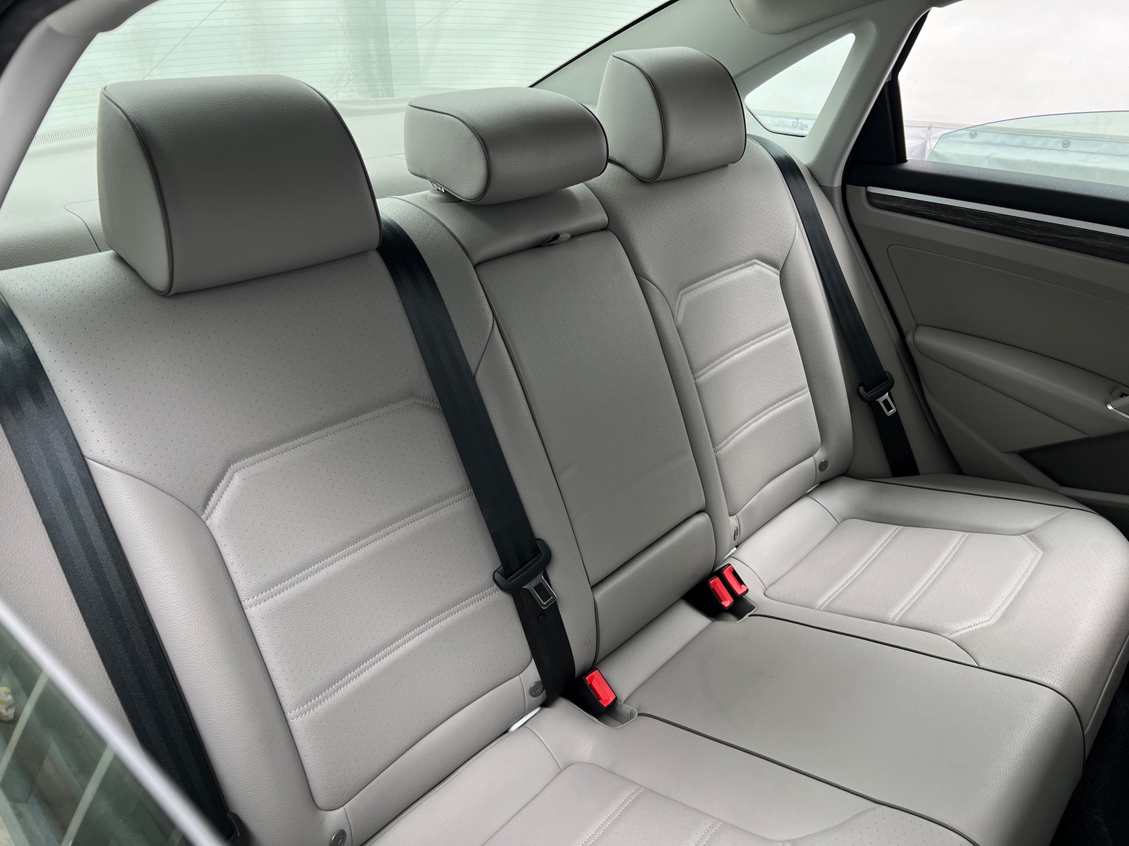 Thumbnail: 2018 Volkswagen Passat - 5