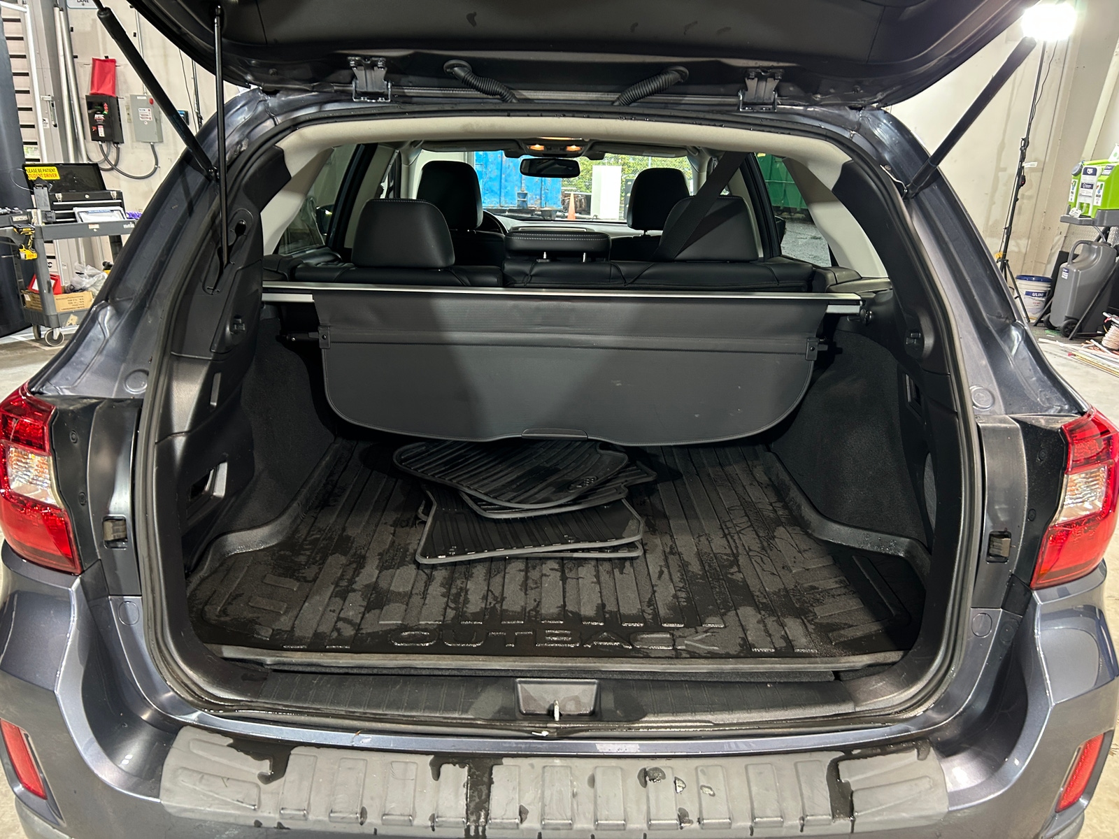 Thumbnail: 2016 Subaru Outback - 6